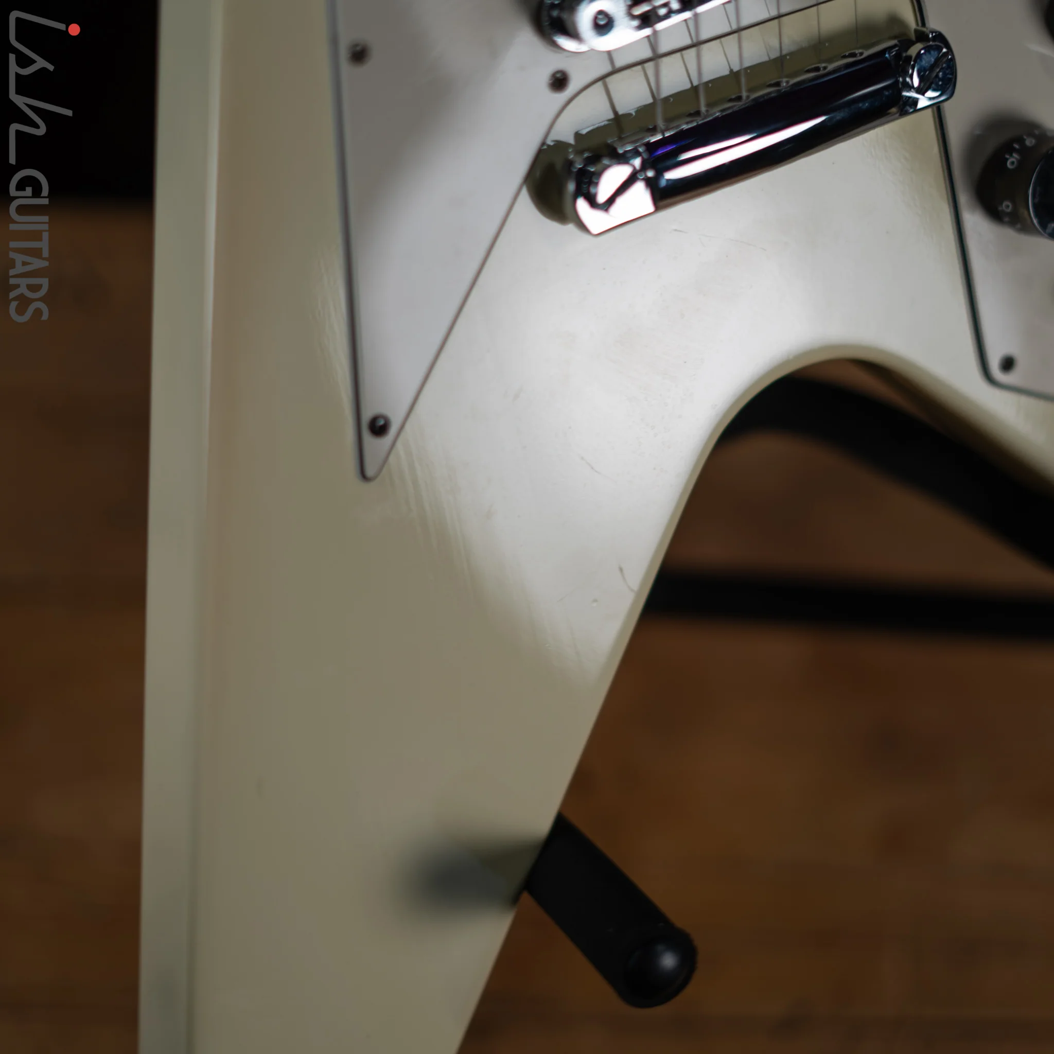 2007 Gibson Flying V Classic White 'Aged' - Image 16