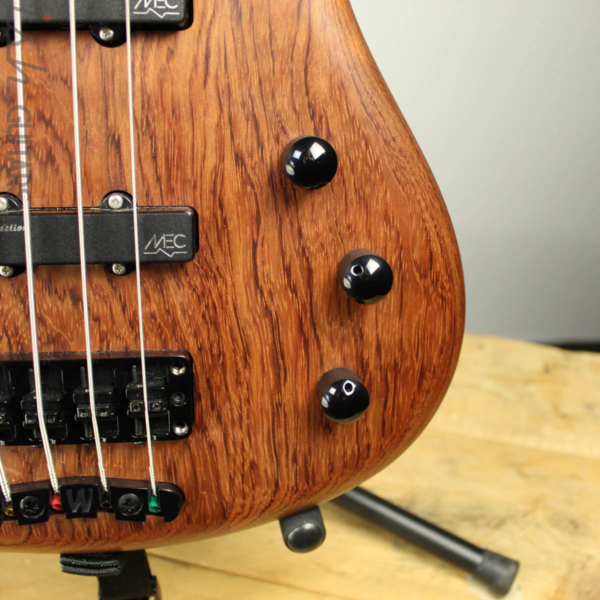 2007 Warwick Corvette Fretless - Image 3