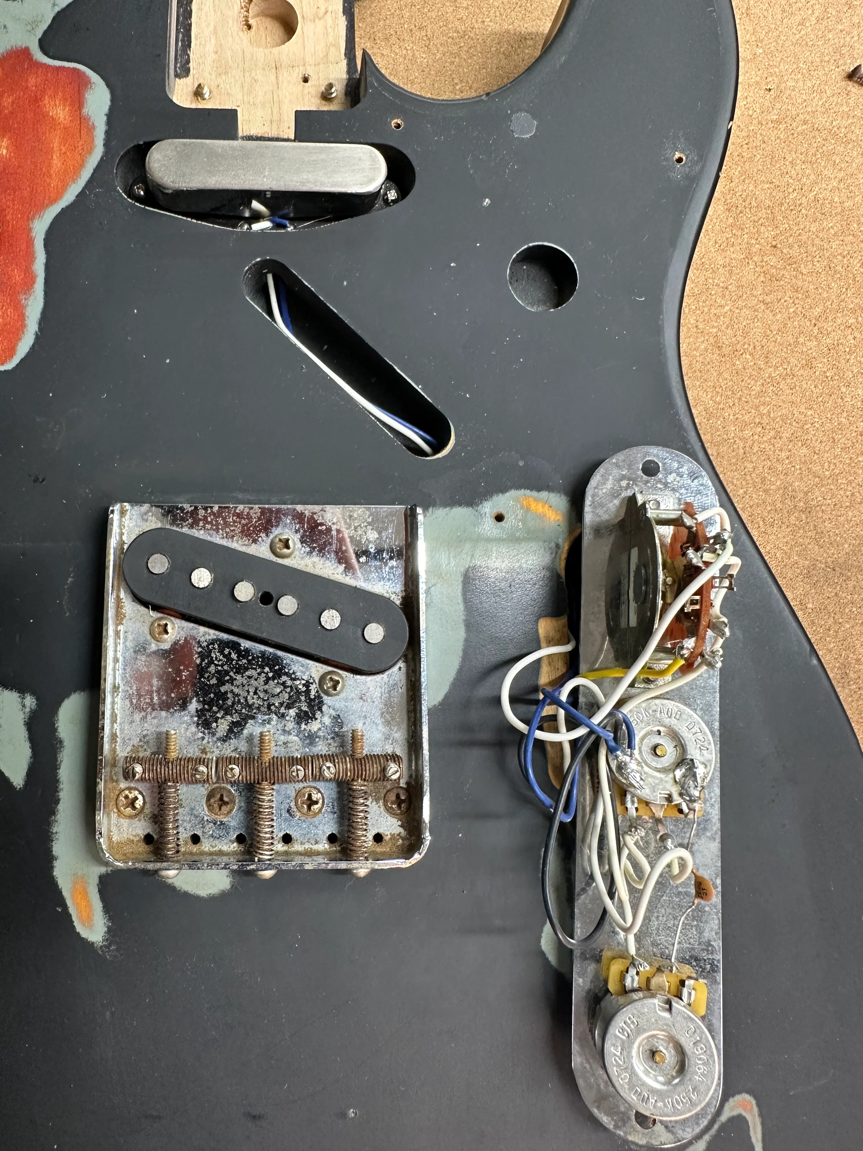 2008 Fender Joe Strummer Telecaster Relic - Image 18