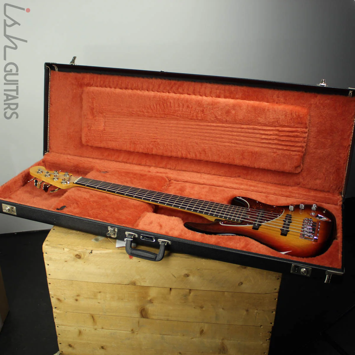 2009 Fender Steve Bailey Jazz Bass 6 String - Image 12