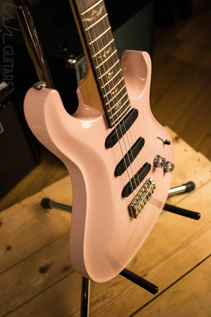 2009 Paul Reed Smith PRS 305 Grandma Hannon Pink EXCELLENT! - Image 6