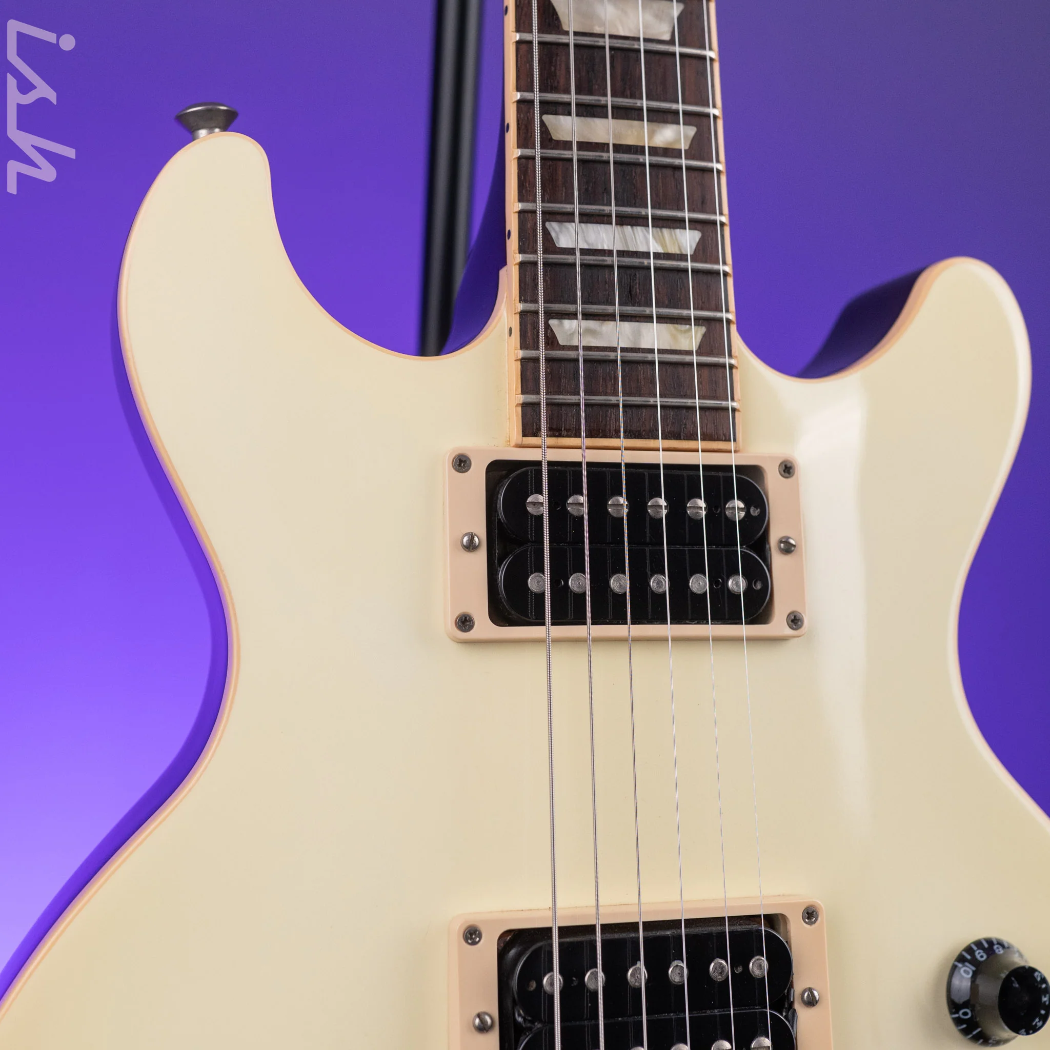2011 Gibson Les Paul Double Cut Alpine White - Image 3