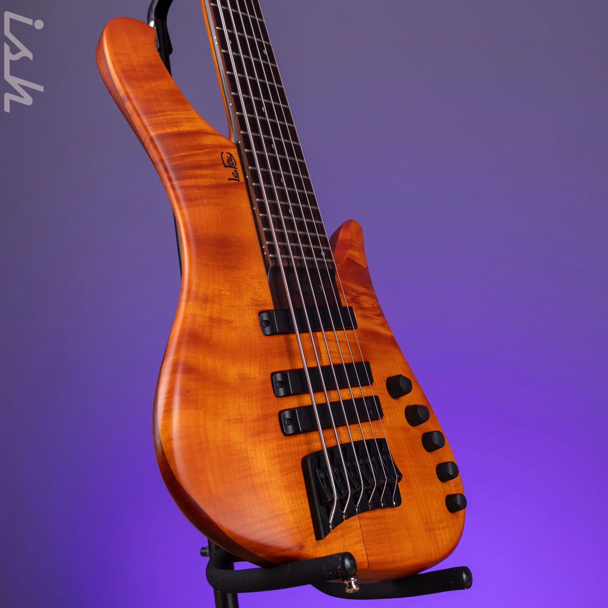 2011  Lefay Singer 6 Short Scale - Image 3