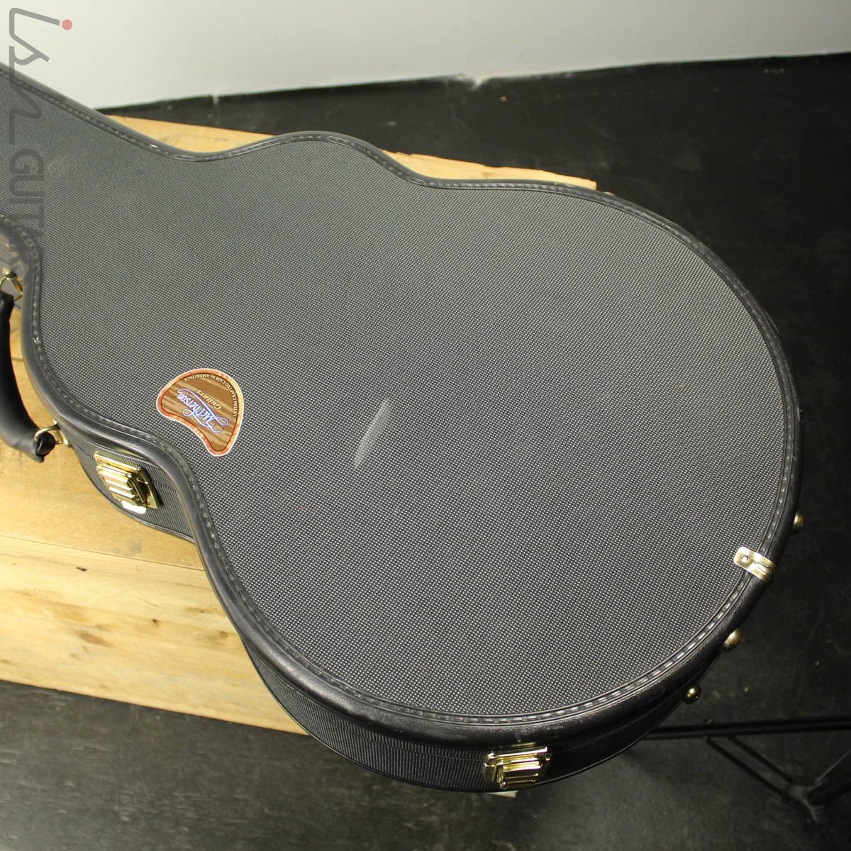 2011 McPherson XP 4.0 Beeswing Mahogany/Sitka Spruce - Image 13