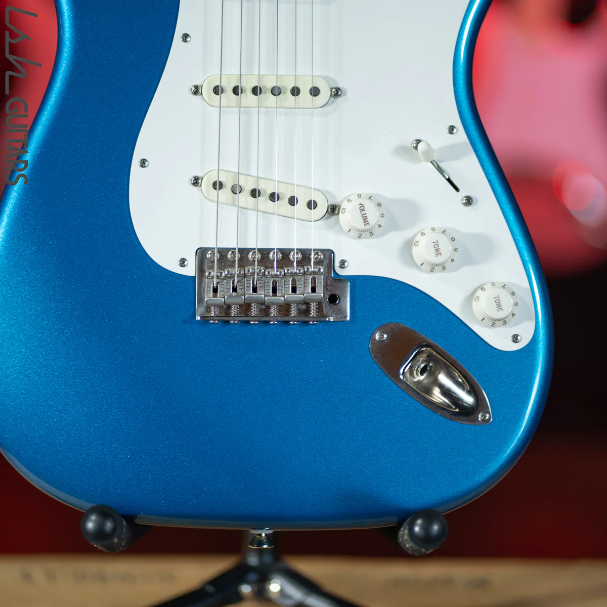 2012 D’Pergo Limited Retro Strat Electric Blue Metallic - Image 4