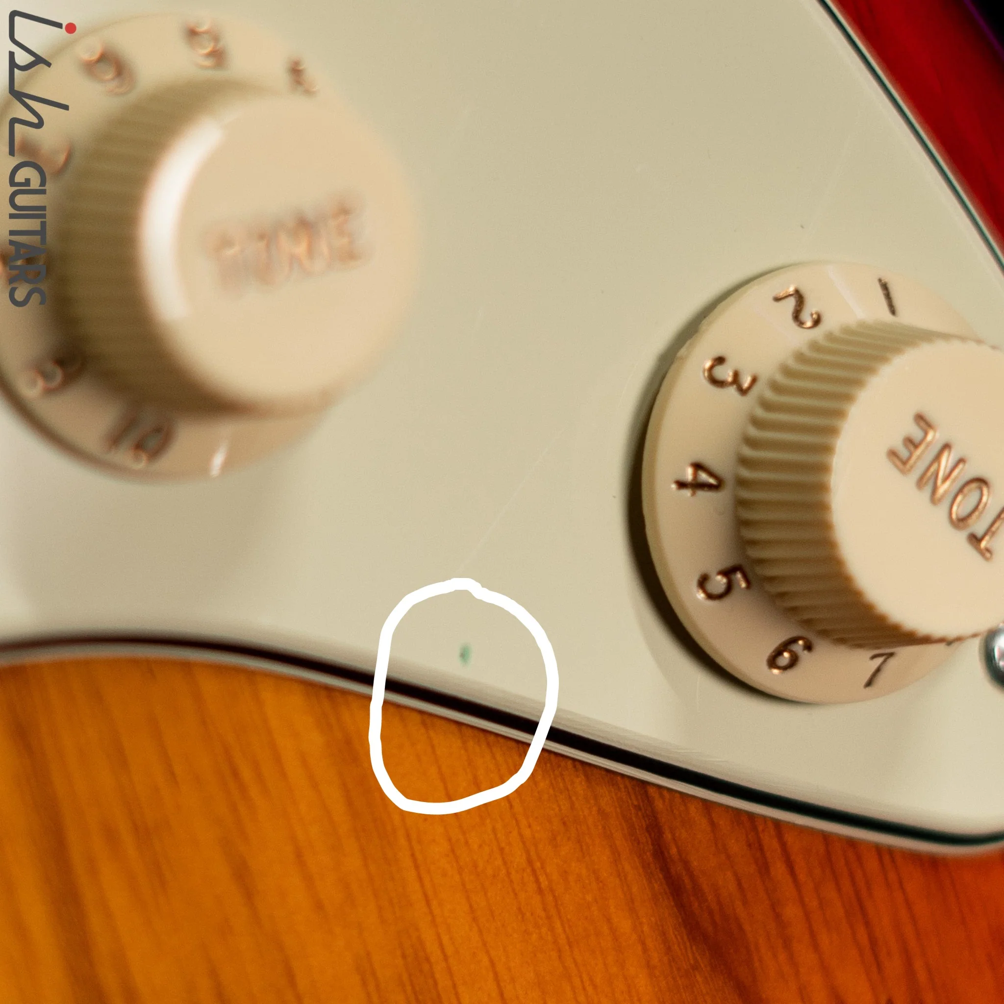 2012 Fender American Deluxe Stratocaster Sienna Sunburst - Image 13