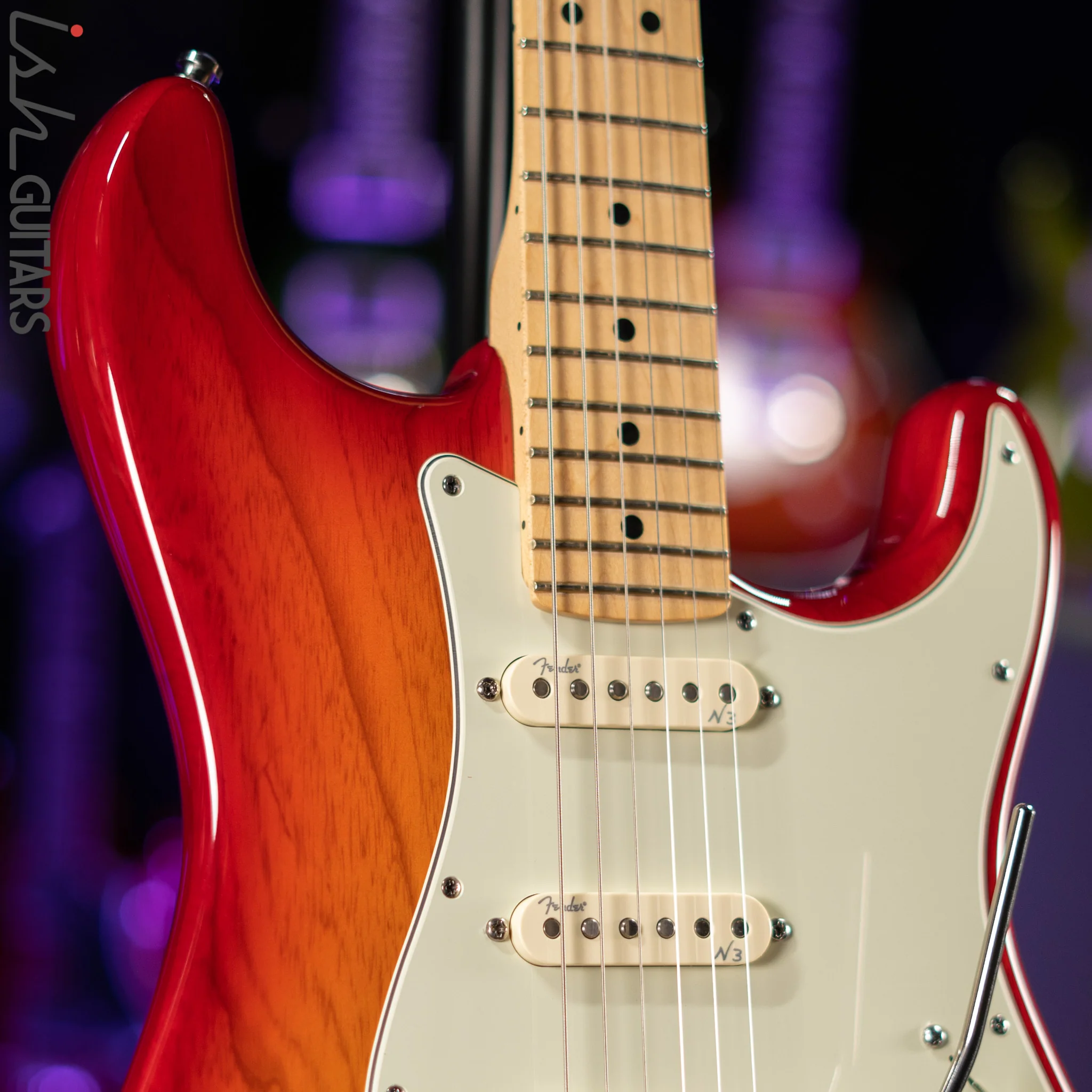 2012 Fender American Deluxe Stratocaster Sienna Sunburst - Image 3