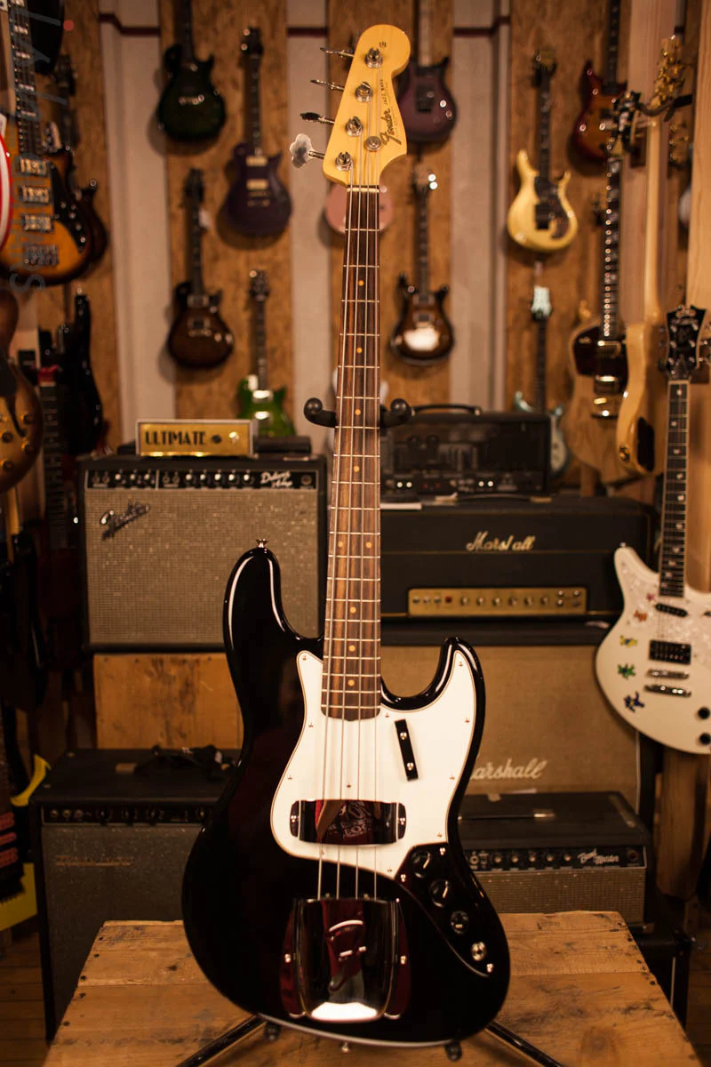 2013 Fender Jazz Bass ‘64 RI All Original - Image 2