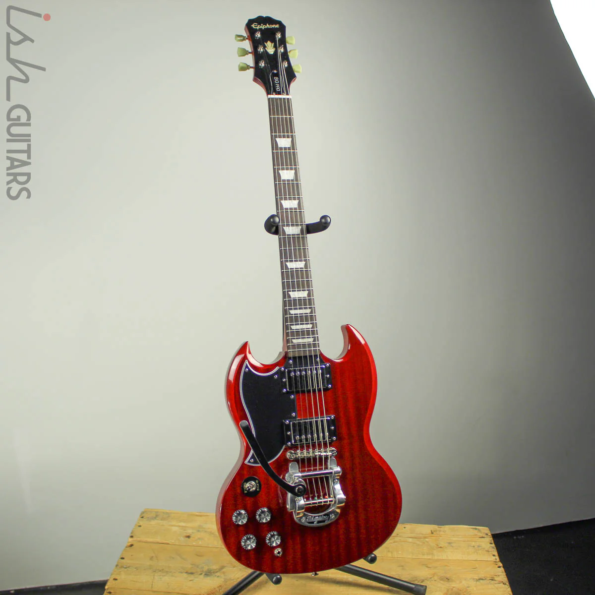 2014 Epiphone G-400 SG Pro Left Handed Cherry w/ Bigsby - Image 2