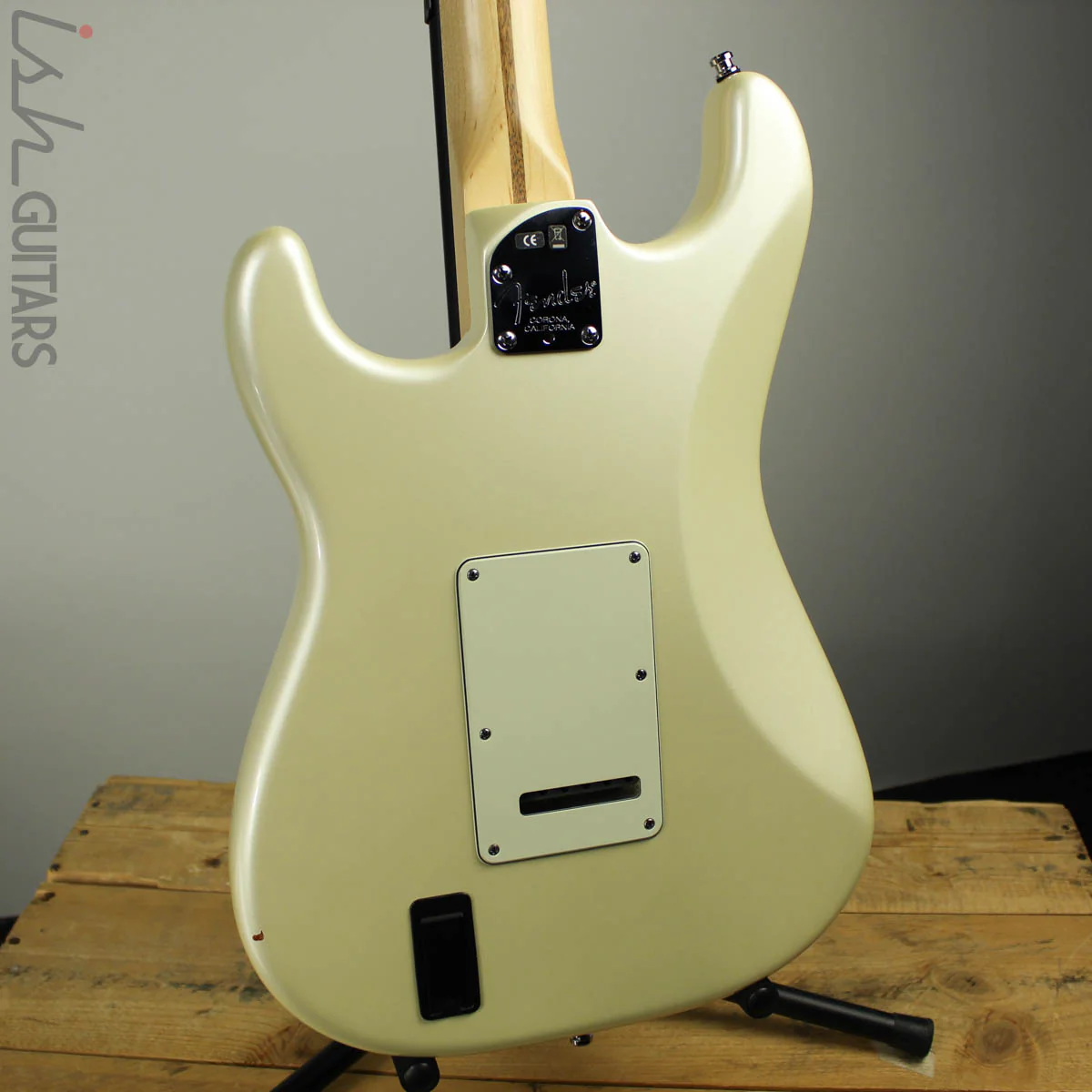 2014 Fender American Deluxe Stratocaster Olympic Pearl White Seymour Duncan Humbucker Pickups - Image 11