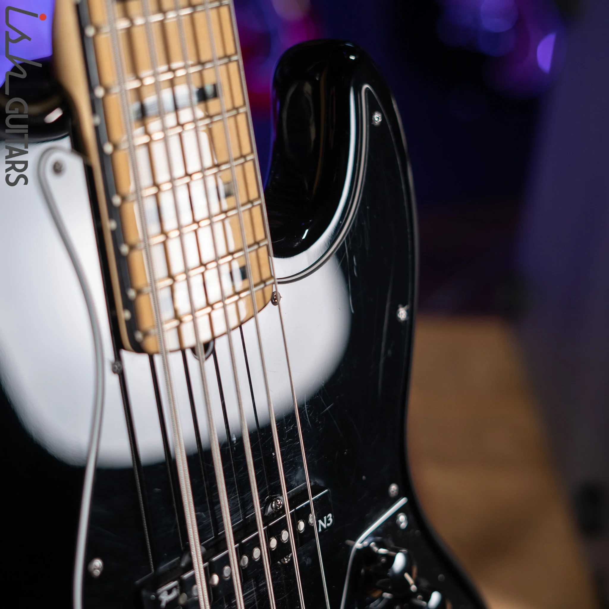 2015 Fender American Deluxe Jazz Bass Black - Image 5
