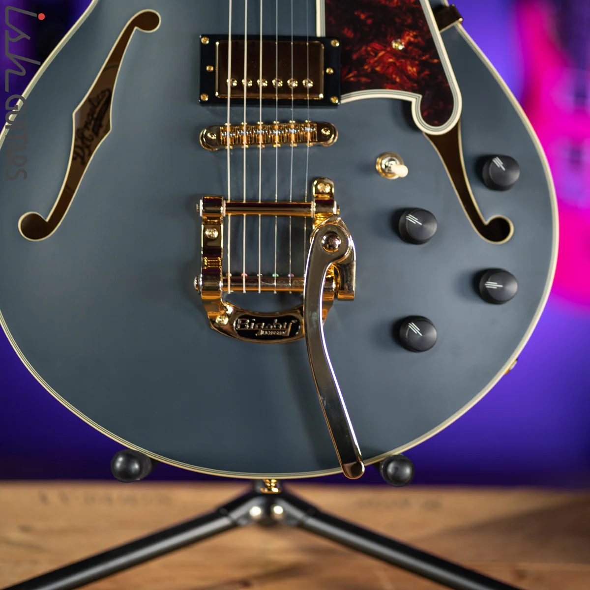 2016 D’Angelico Deluxe Signed by Bob Weir SS Signature Matte Stone - Image 5