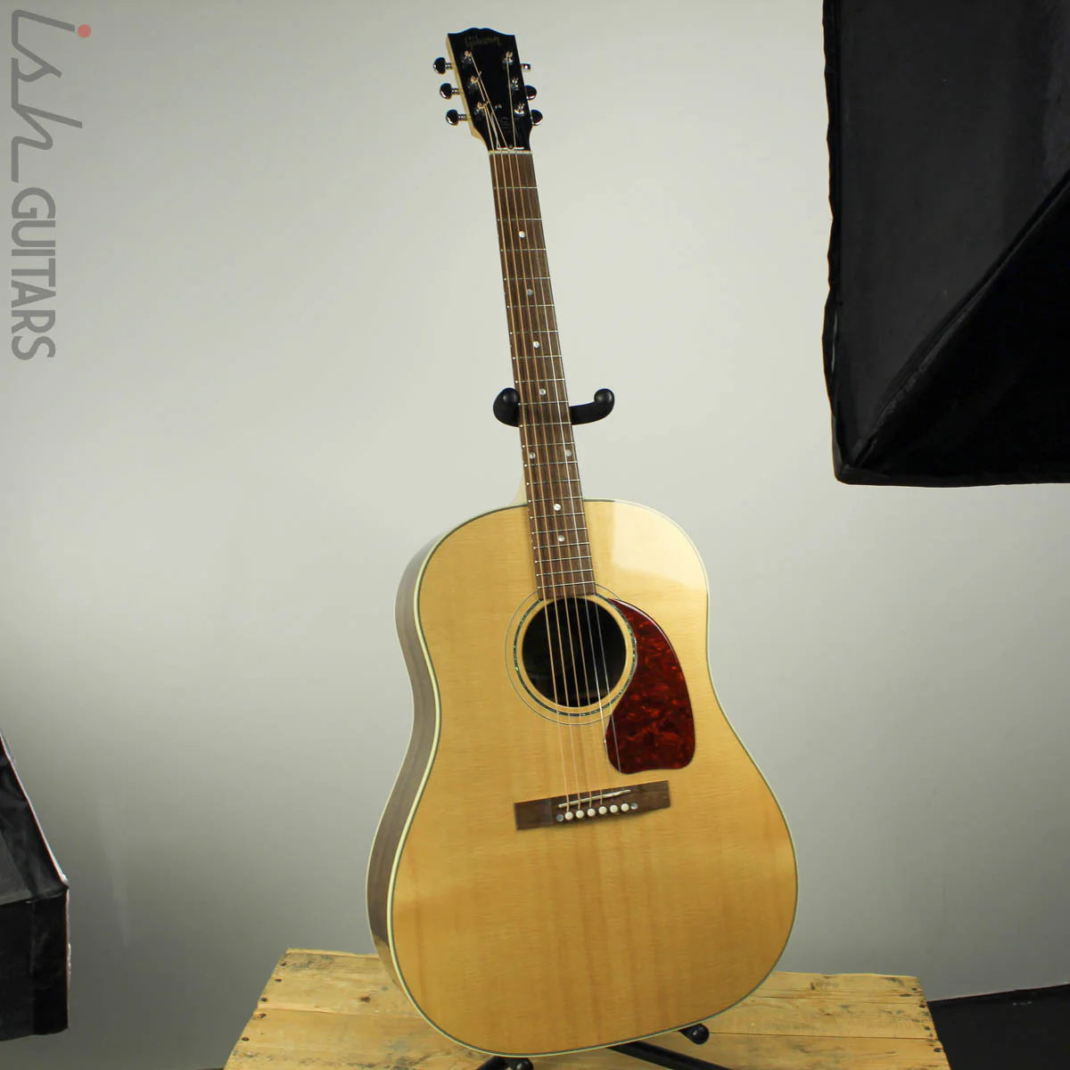 2016 Gibson J-15 Acoustic Sitka Spruce w/ OHSC - Image 2