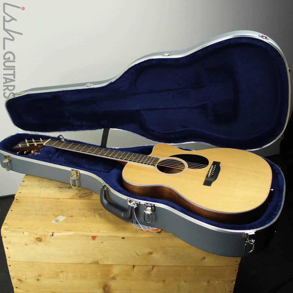 2016 Martin OMC-16E - Image 11