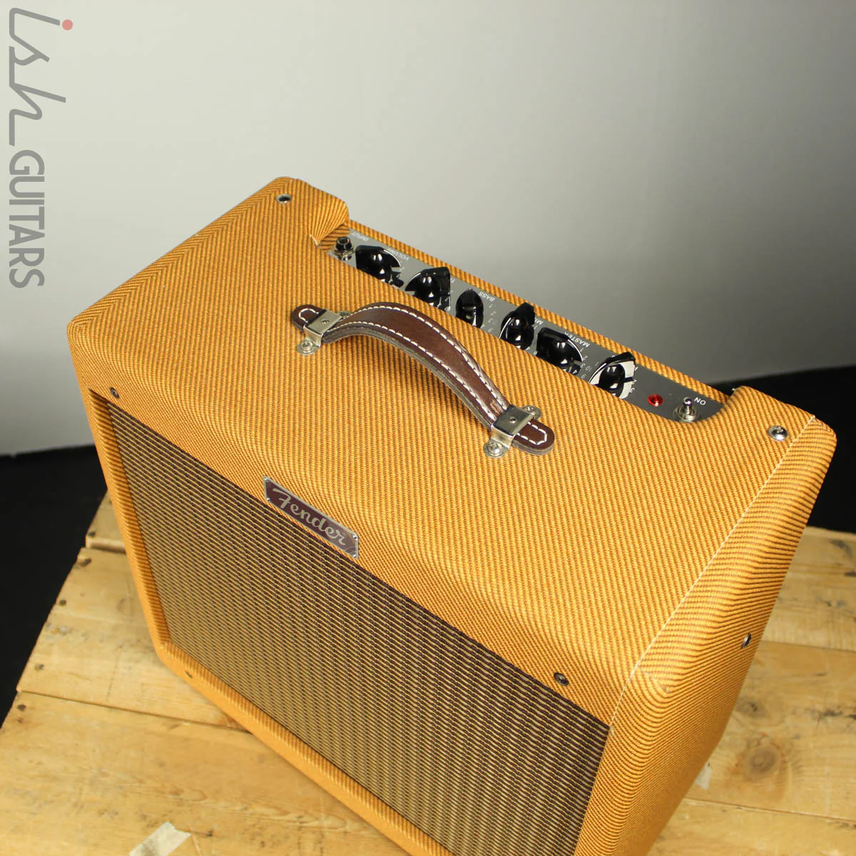 2017 Fender Blues Jr. Lacquered Tweed - Image 3
