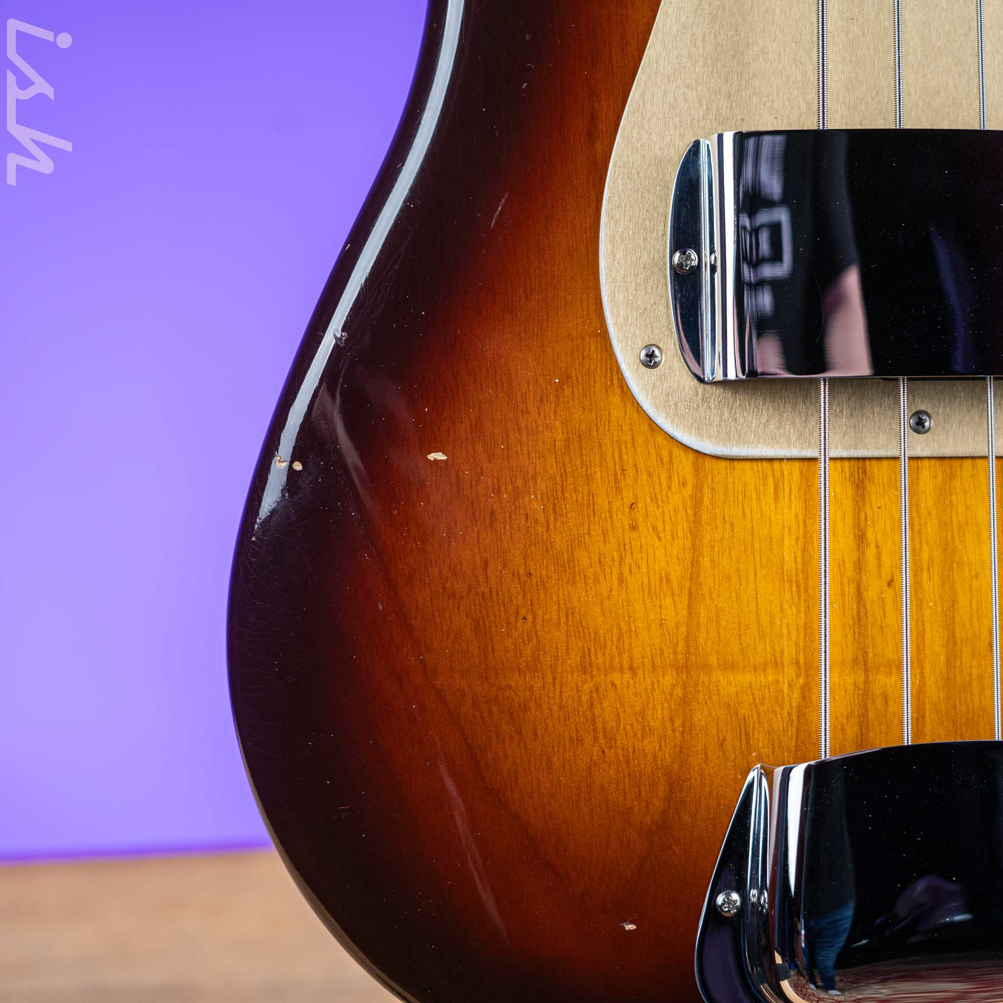 2017 Fender Custom Shop Relic 1957 P Bass Journeyman 2-Tone Sunburst RW Neck - Image 6