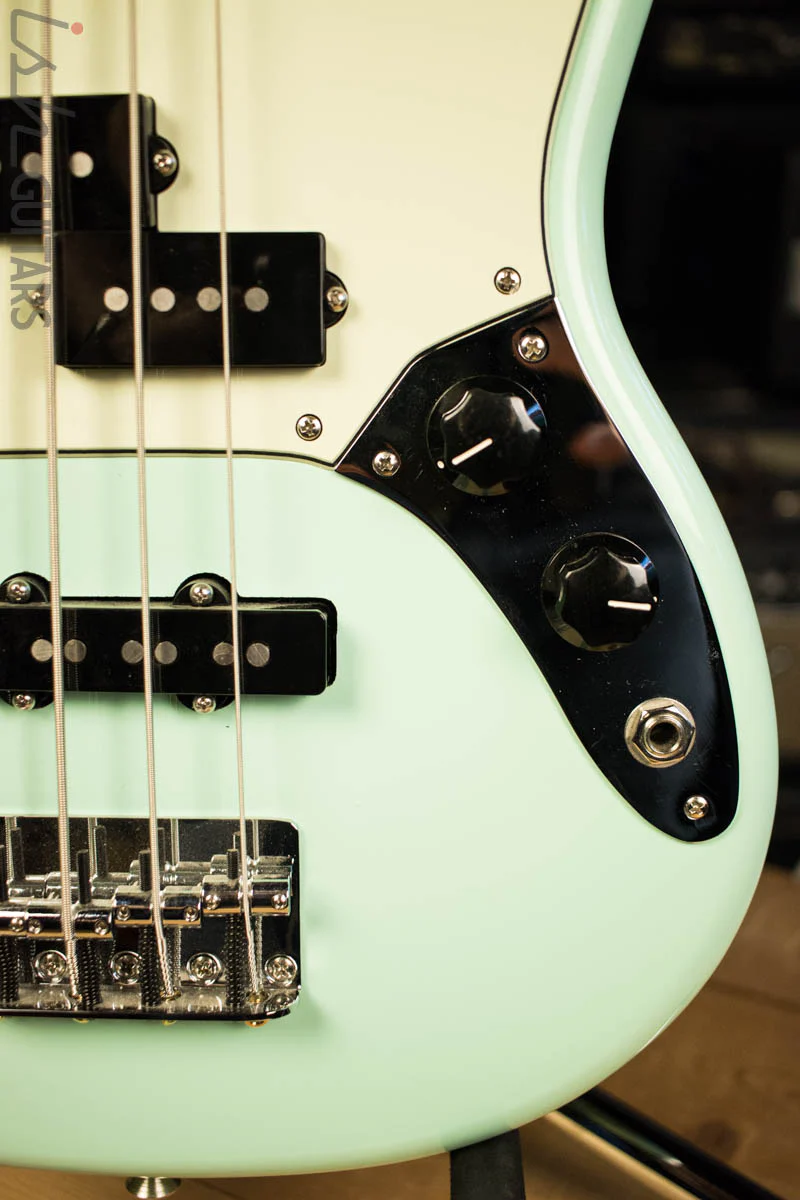 2017 Fender PJ Mustang Bass Daphne Blue - Image 4