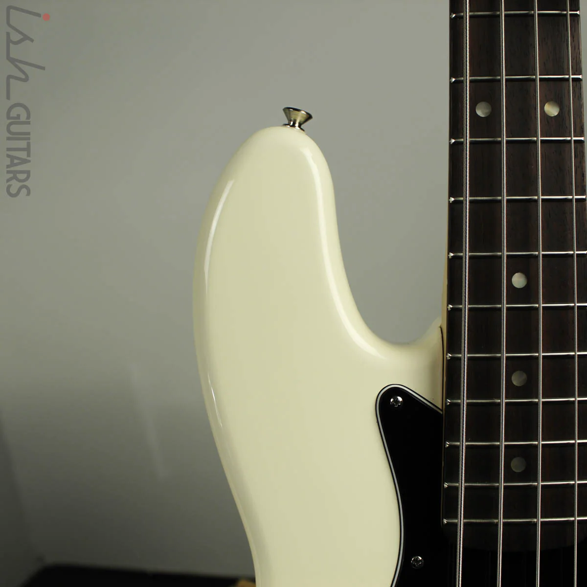 2017 Fender Jazz Bass Deluxe Active Olympic White - Image 4