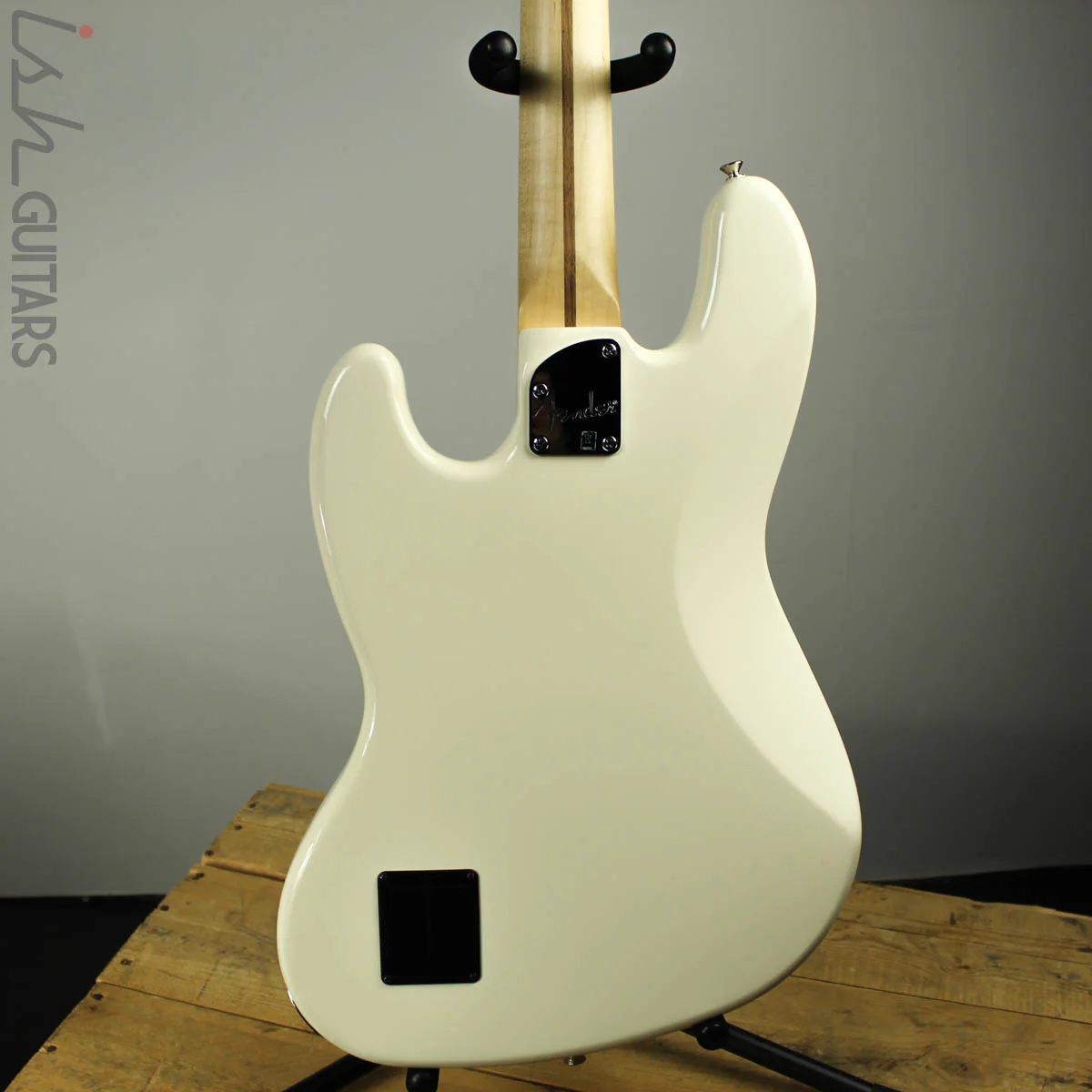 2017 Fender Jazz Bass Deluxe Active Olympic White - Image 7