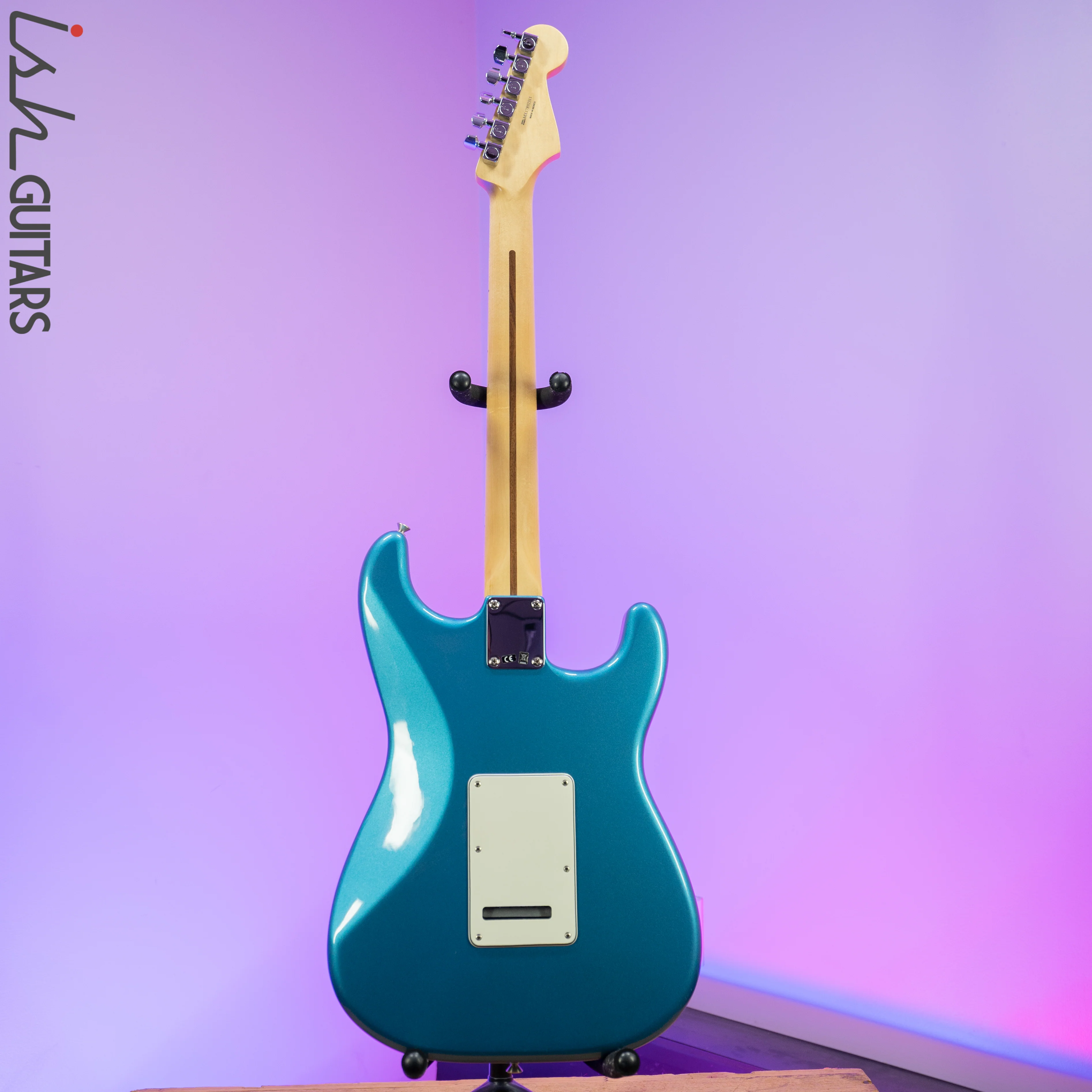 2017 Fender Stratocaster MIM Left Handed Metallic Blue - Image 9