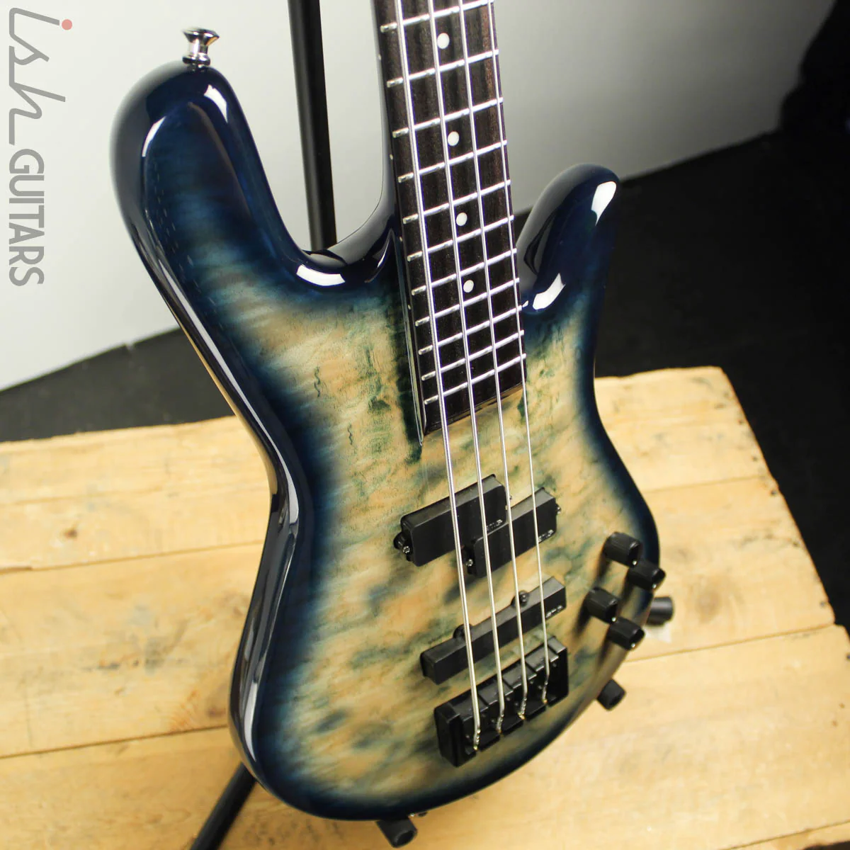 2017 Spector Legend 4 String Neck Thru Faded Blue Gloss - Image 6