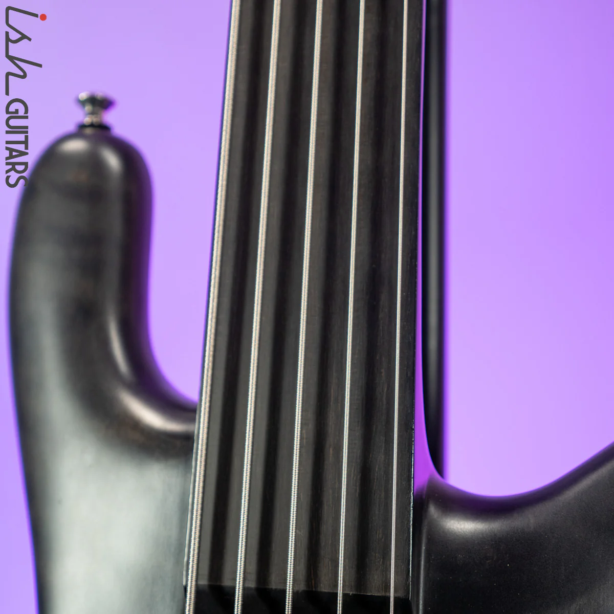 2017 Spector NS-5 Fretless Black - Image 6