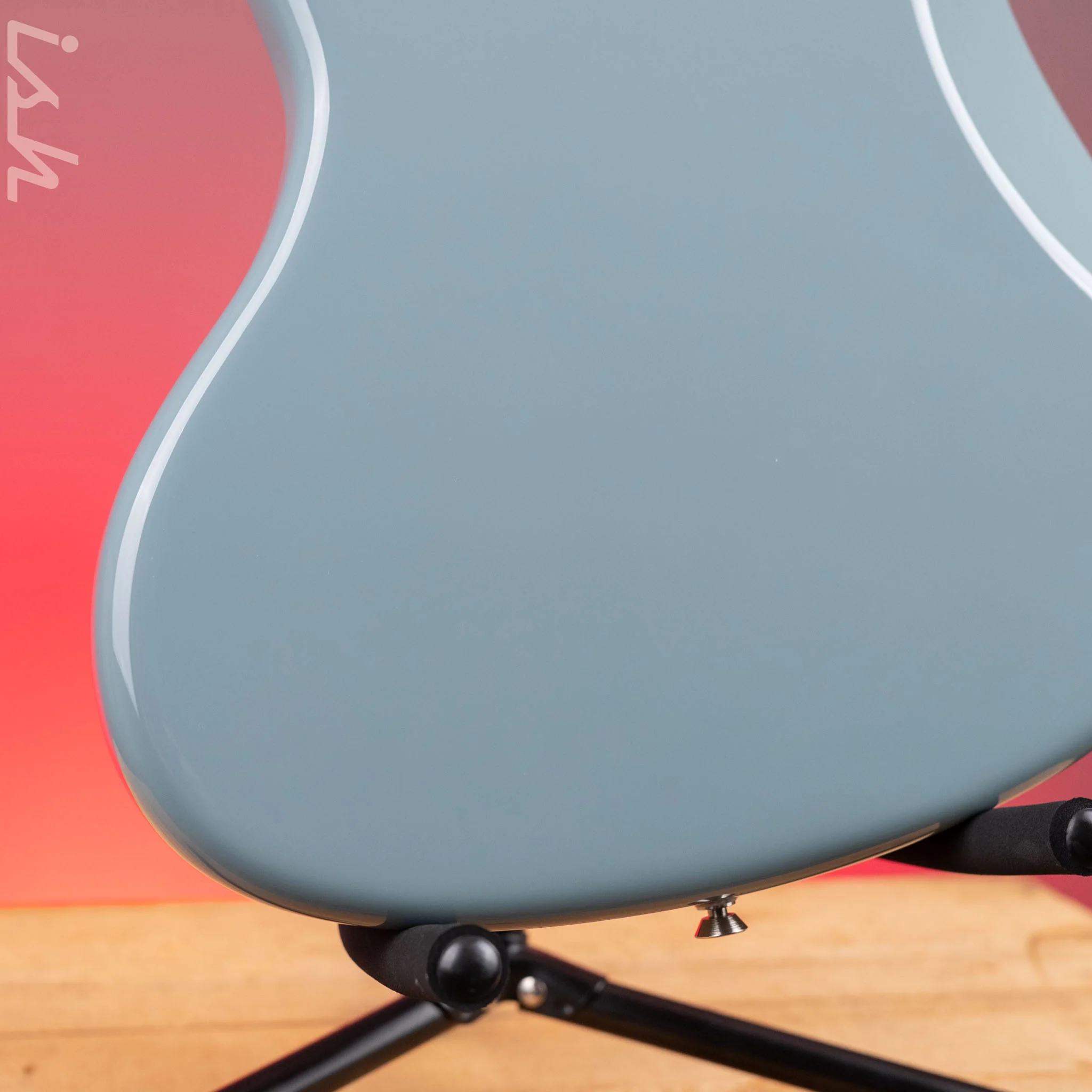 2018 Fender American Professional Jaguar® Sonic Gray - Image 11