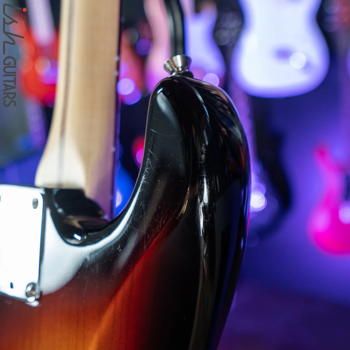 2018 Fender American Professional Stratocaster Burst - Image 12