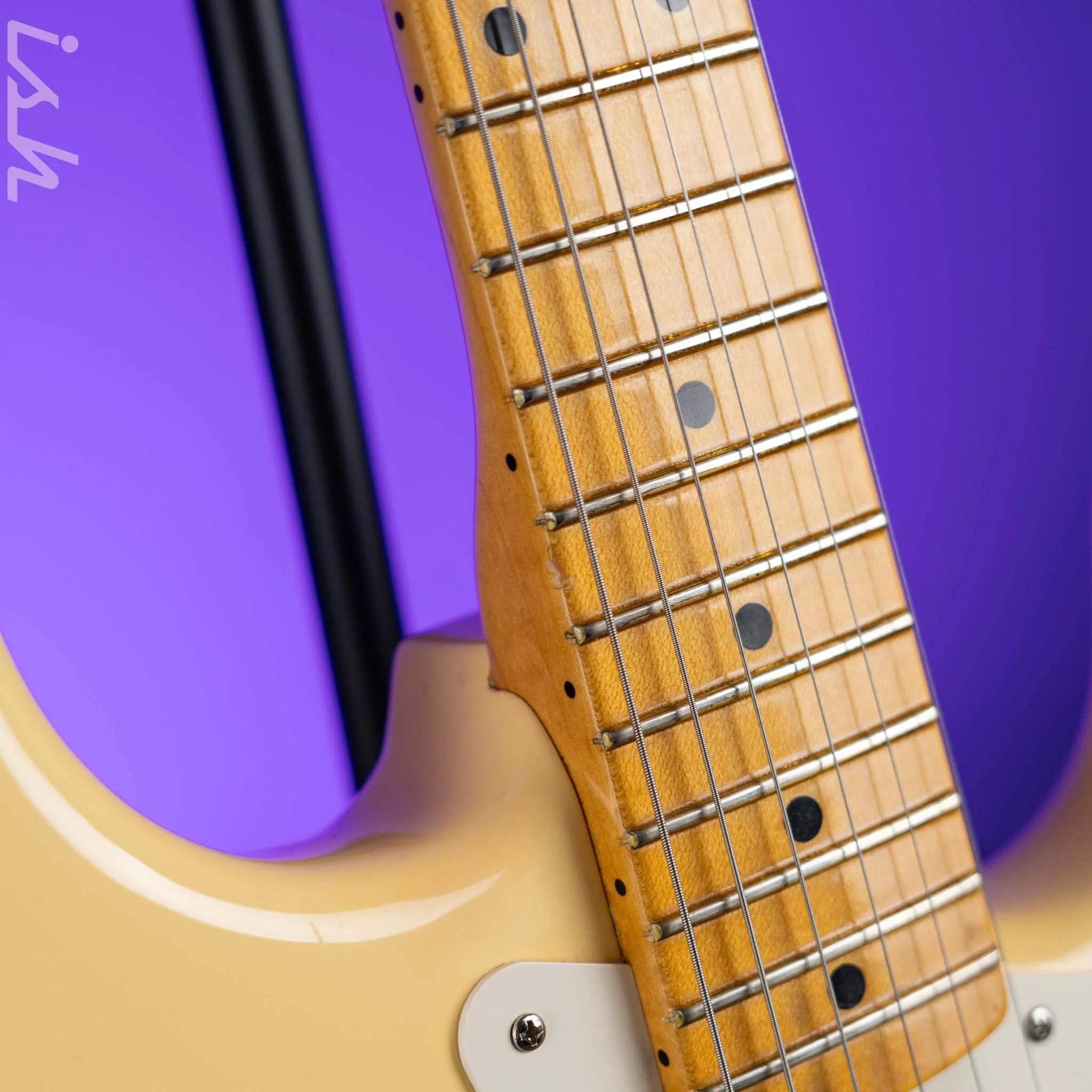 2018 Fender Eric Johnson Signature Thinline Strat Semi-Hollow Electric Guitar Vintage White - Image 6