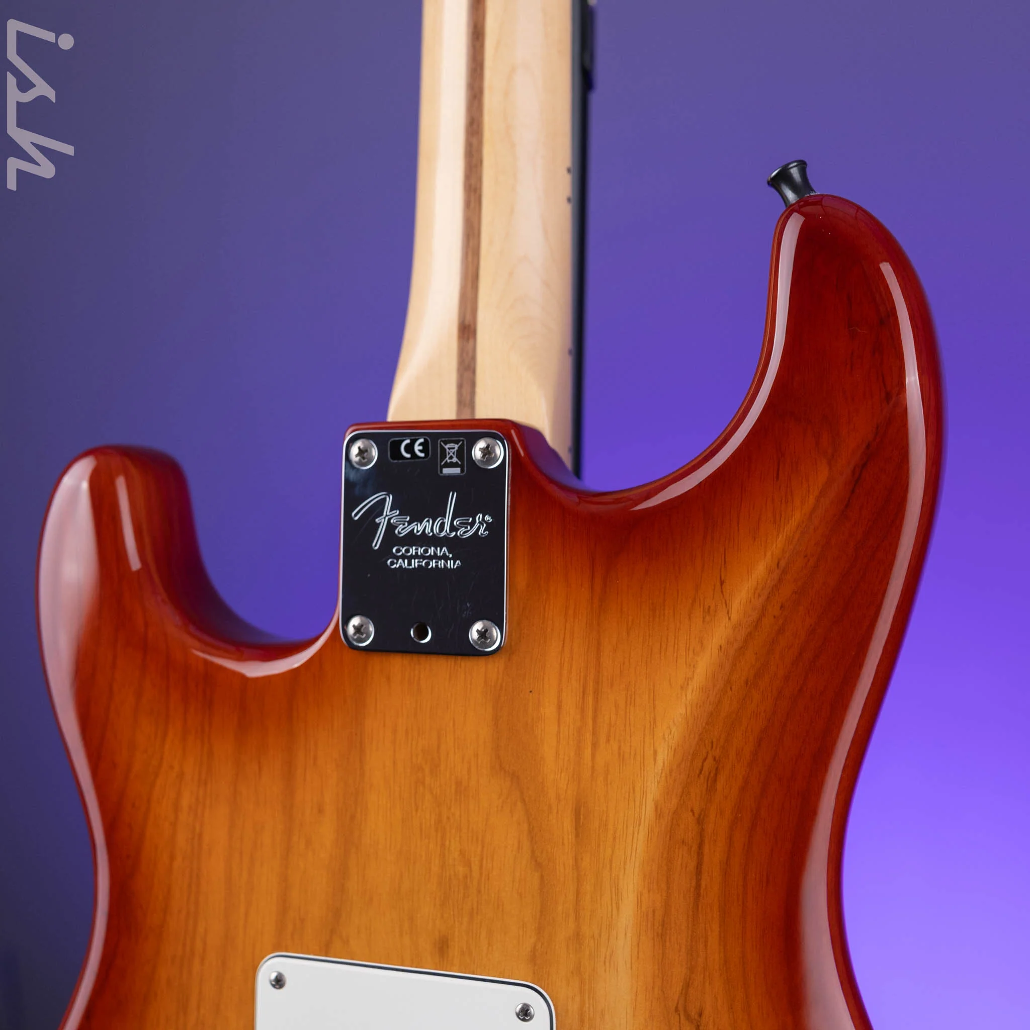 2018 Fender Stratocaster Professional Sienna Sunburst - Image 10