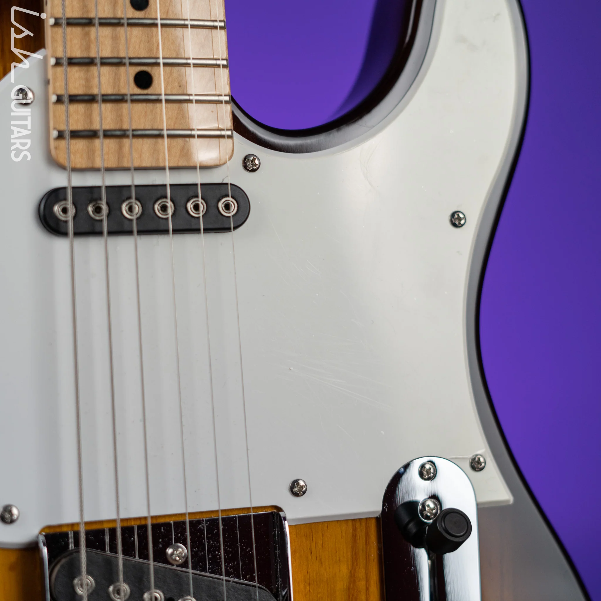 2018 G&L ASAT Classic Sunburst - Image 5