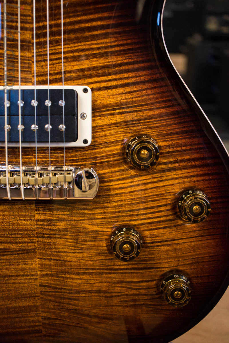 2018 PRS Tremonti Baritone LTD Flamed Maple Neck Black Gold Burst - Image 4