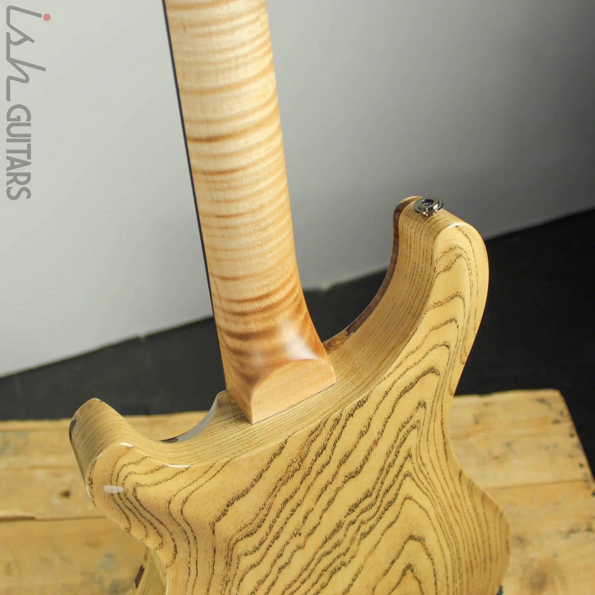 2018 PRS Private Stock Short Scale Hollowbody Bass Spalted Maple - Image 16