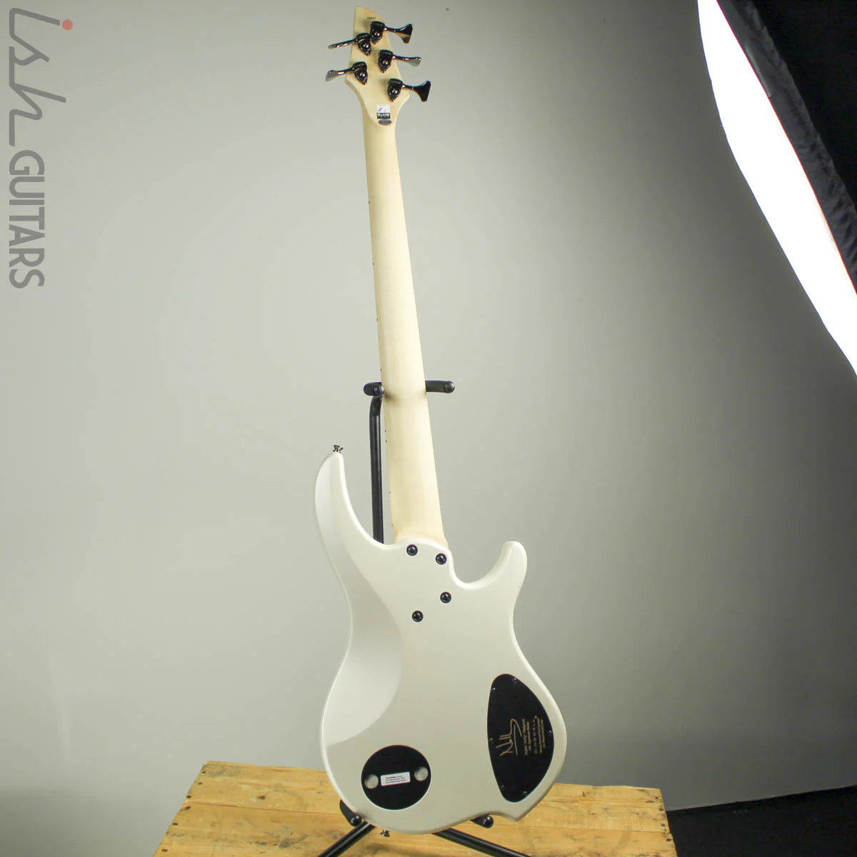 2019 Dingwall NG-3 Ducati Pearl White 5 String Left-Handed - Image 6