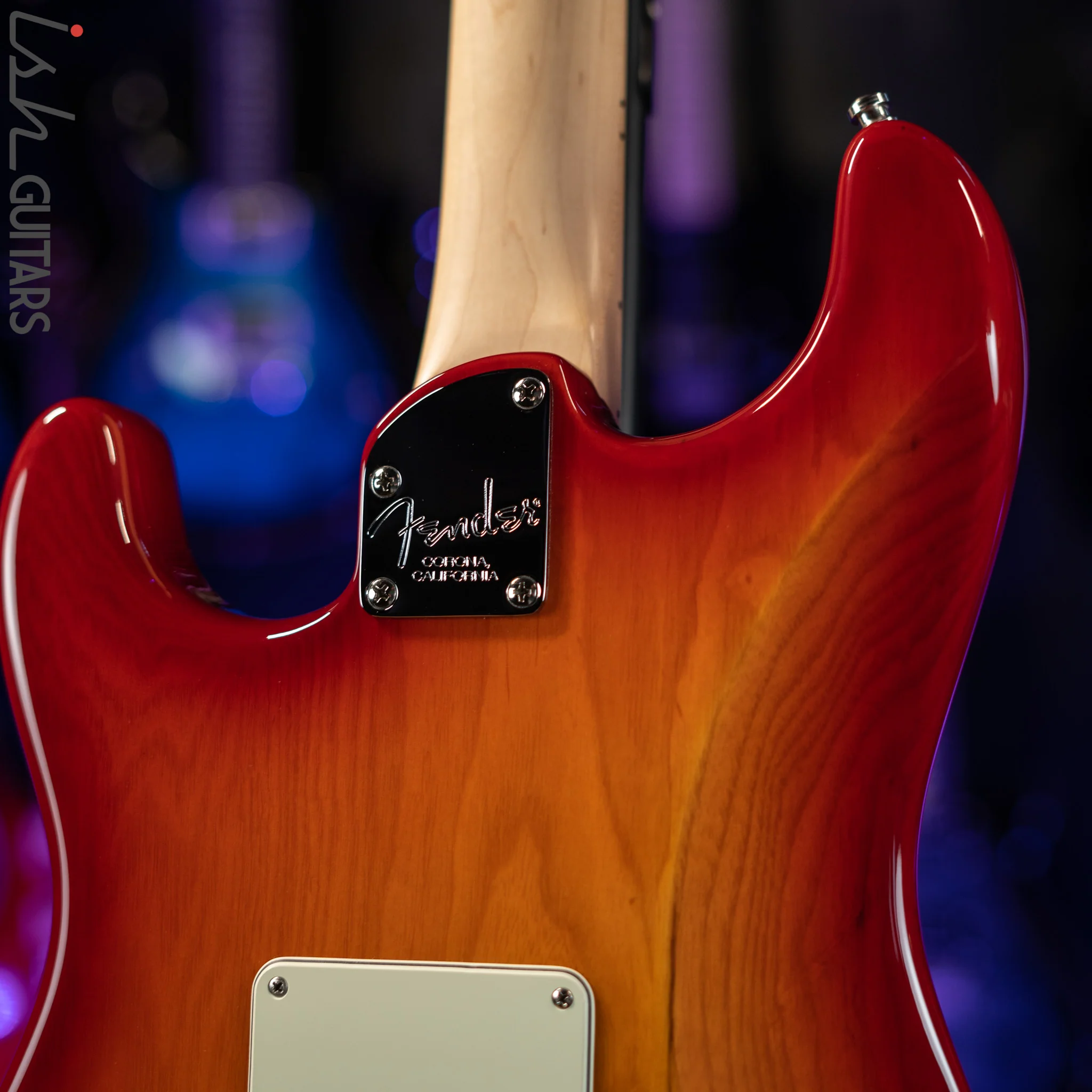 2019 Fender American Elite Stratocaster Aged Cherry Burst - Image 10