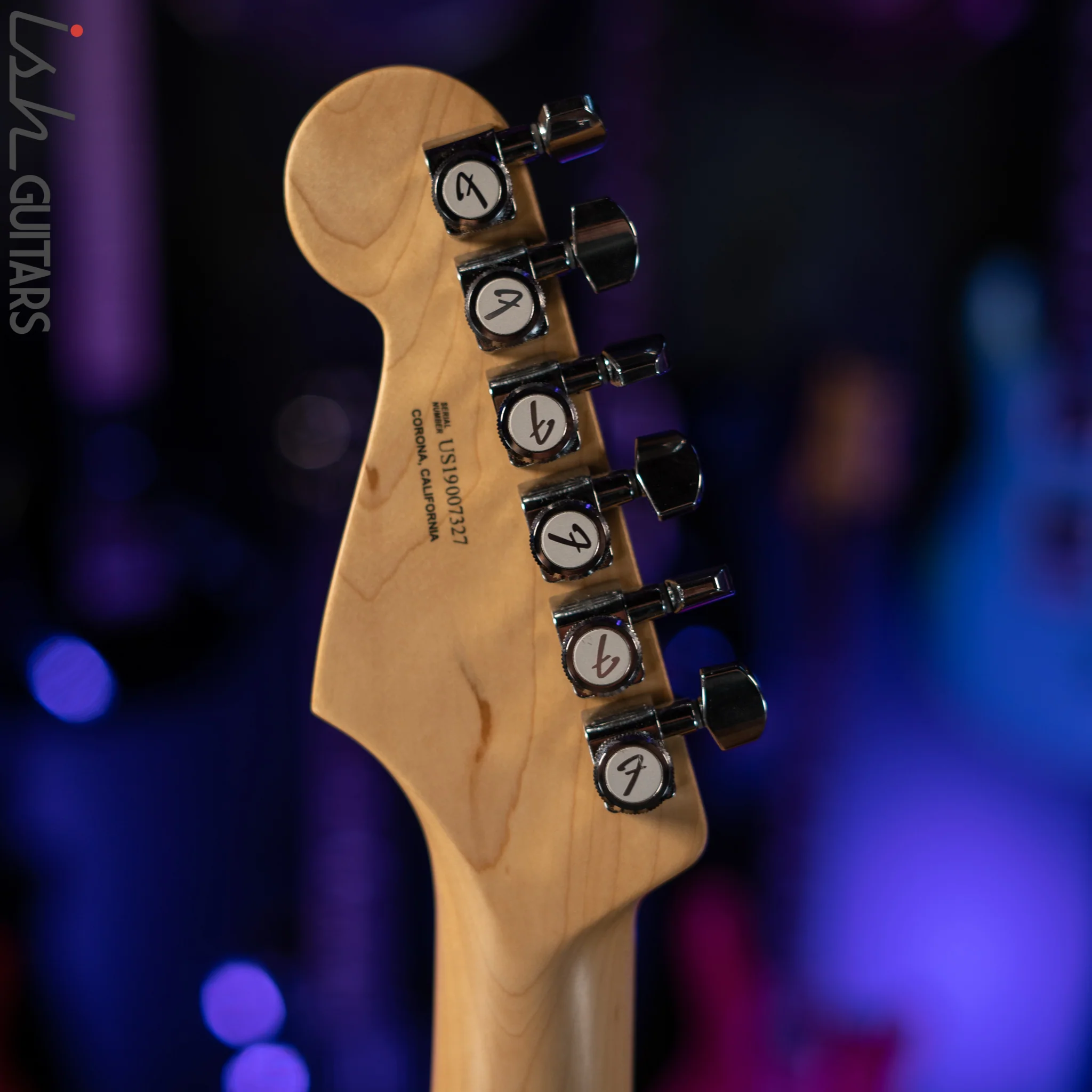 2019 Fender American Elite Stratocaster Aged Cherry Burst - Image 12