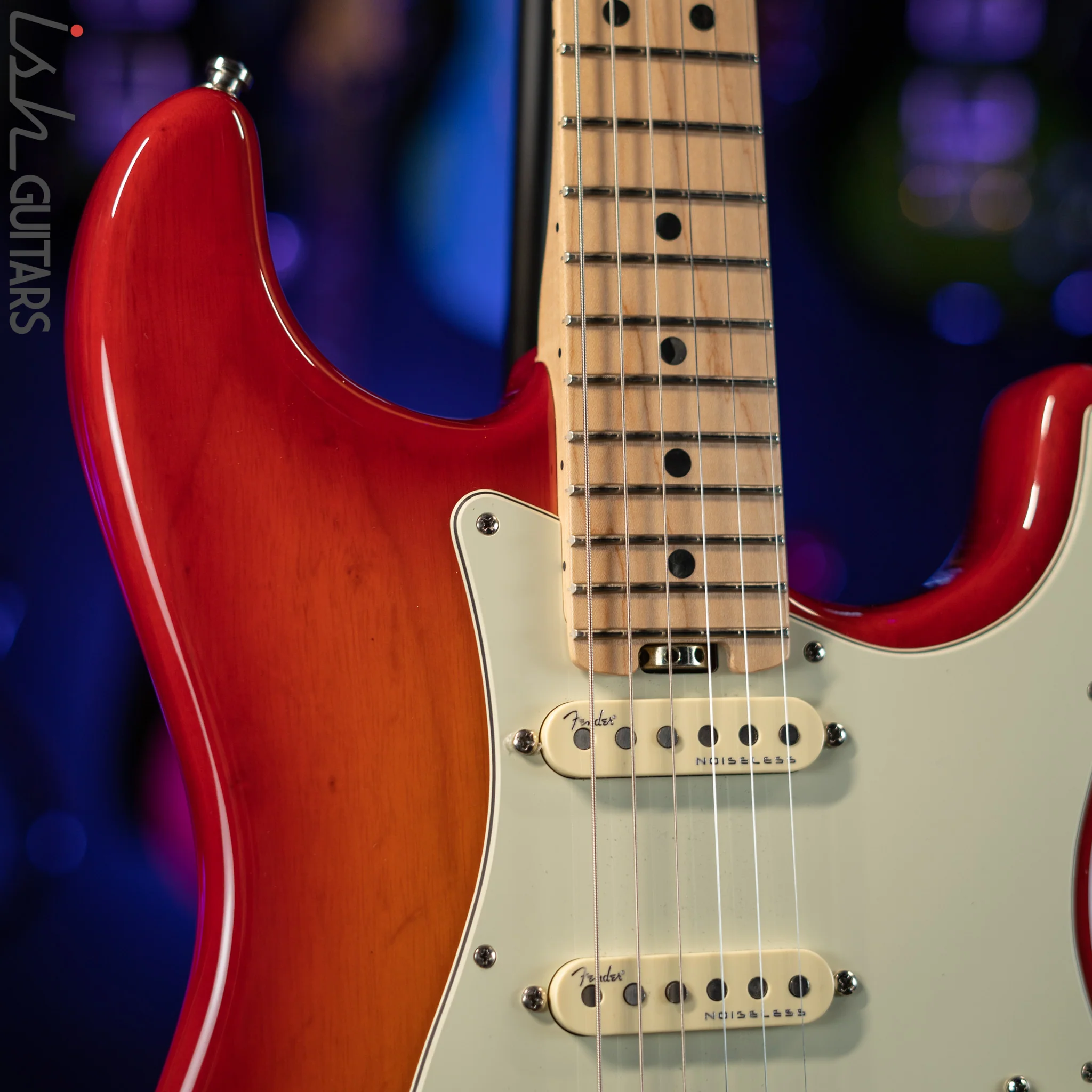 2019 Fender American Elite Stratocaster Aged Cherry Burst - Image 3