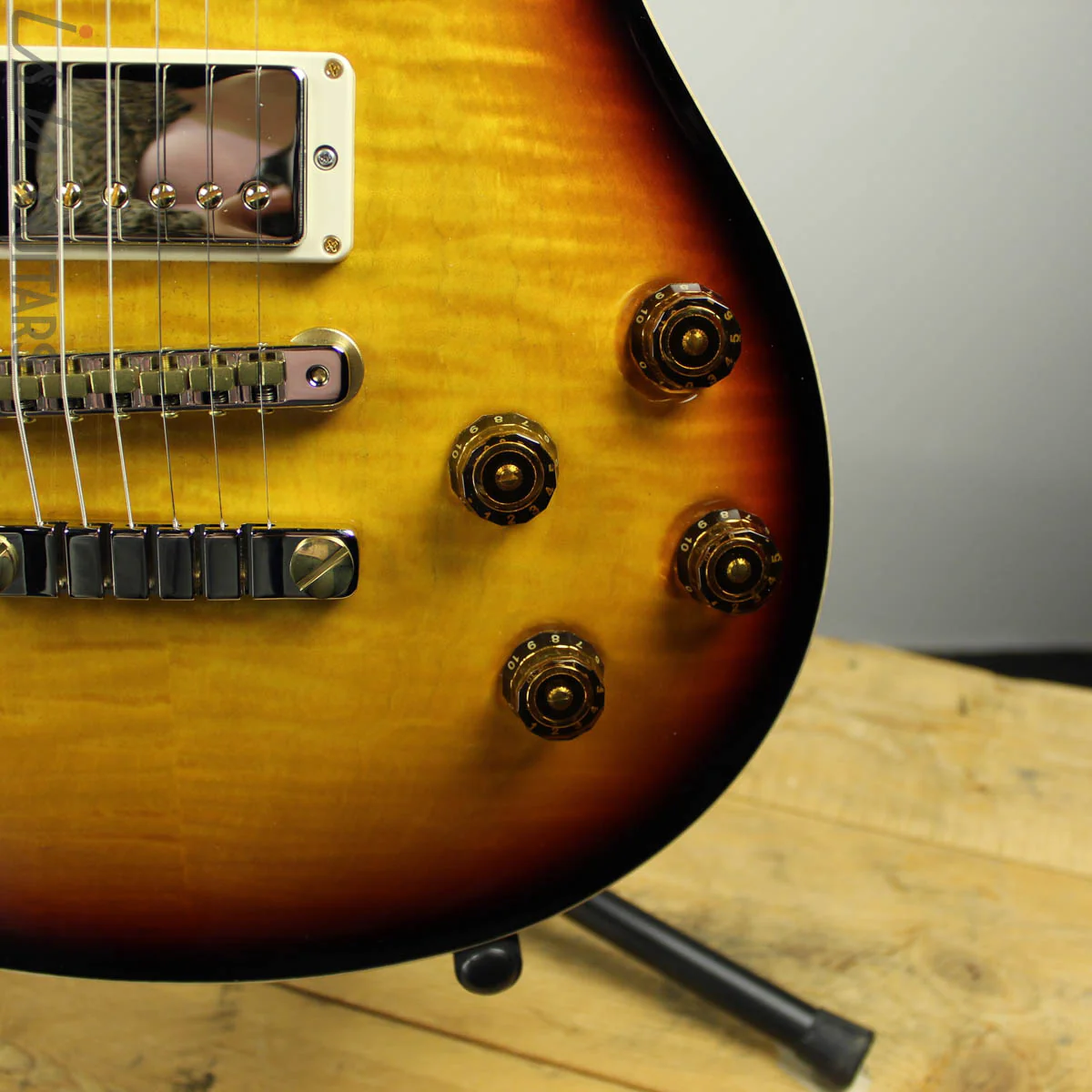 2019 Paul Reed Smith PRS McCarty 594 Semi Hollow 10 Top Tri-Color Sunburst - Image 3