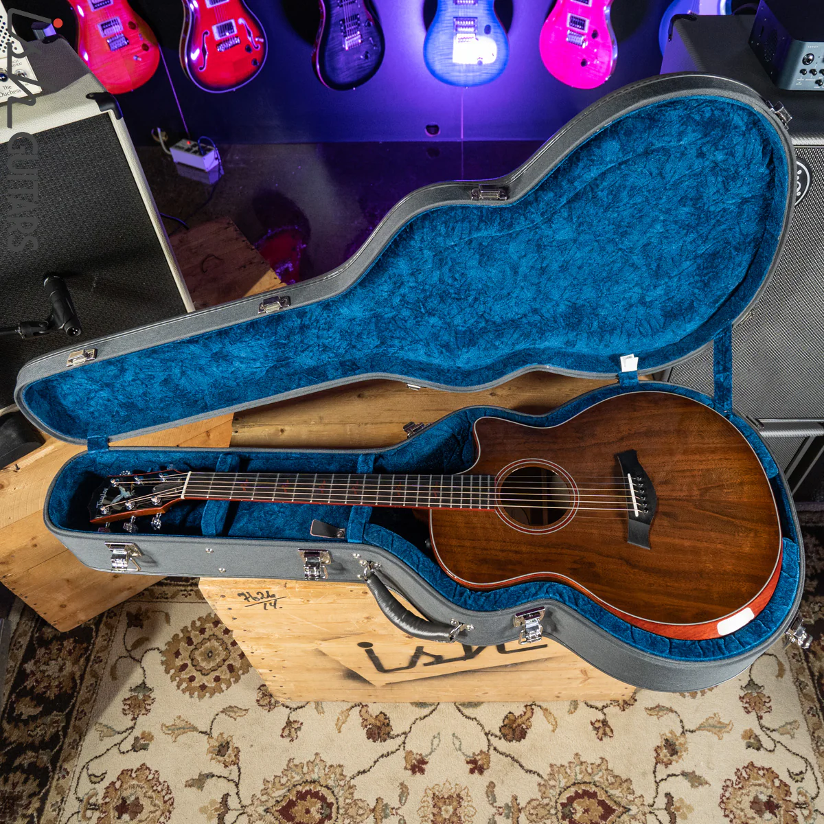 2019 Taylor Custom Grand Symphony Catch Walnut Bloodwood - Image 18
