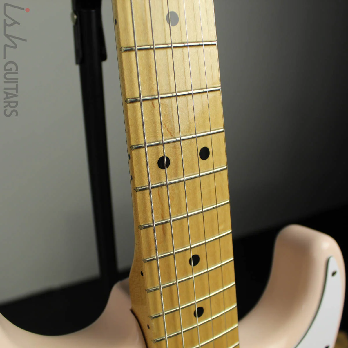 2003 Fender Stratocaster Shell Pink Nitro - Image 5