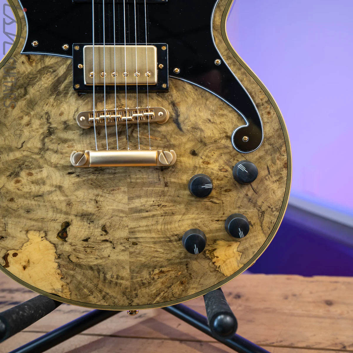 D'Angelico Brighton USA Custom Shop Gold Burl - Image 4