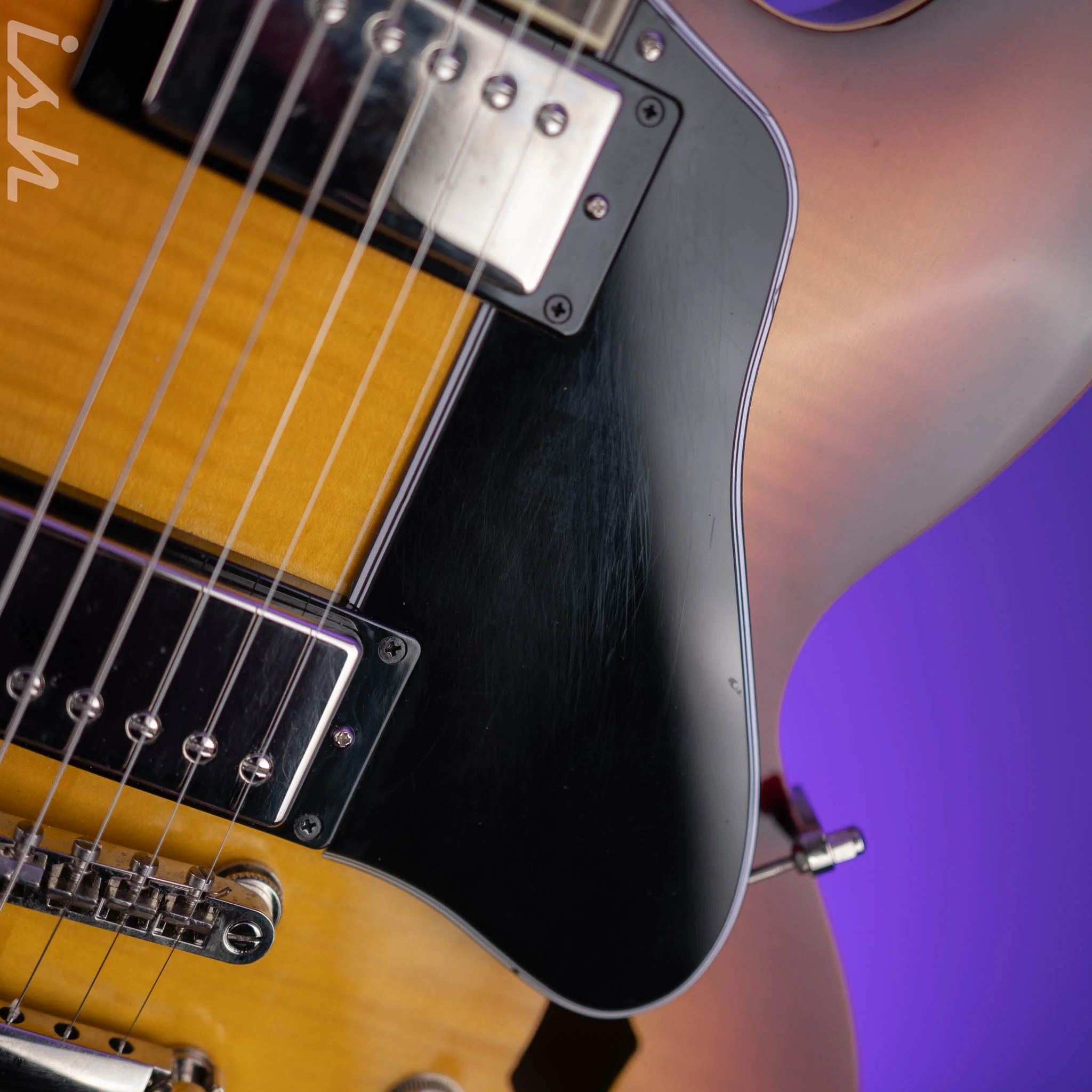 2020 Epiphone ES-335 Figured Semi-Hollow Raspberry Tea Burst - Image 5