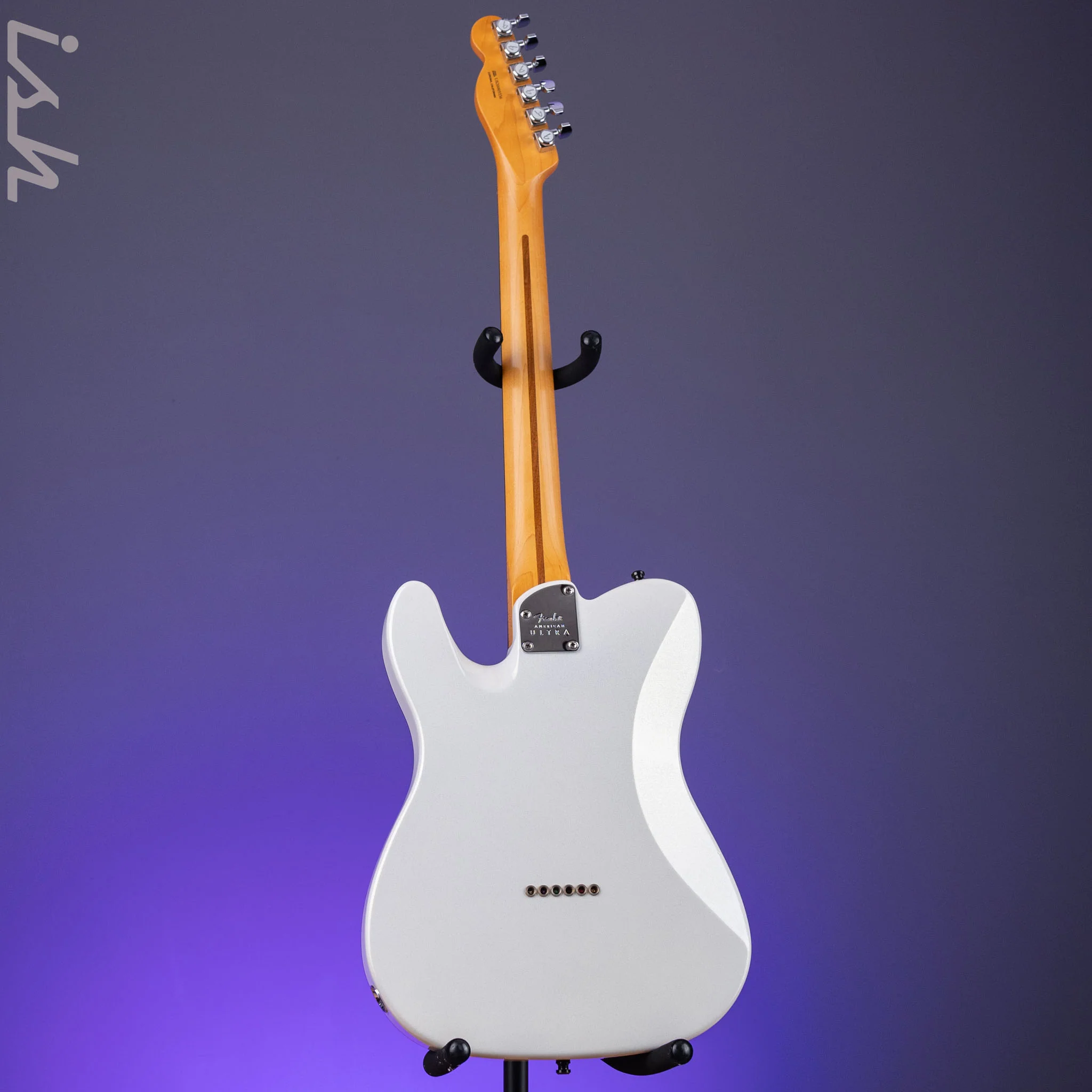 2020 Fender Tele American Ultra Artic Pearl - Image 7