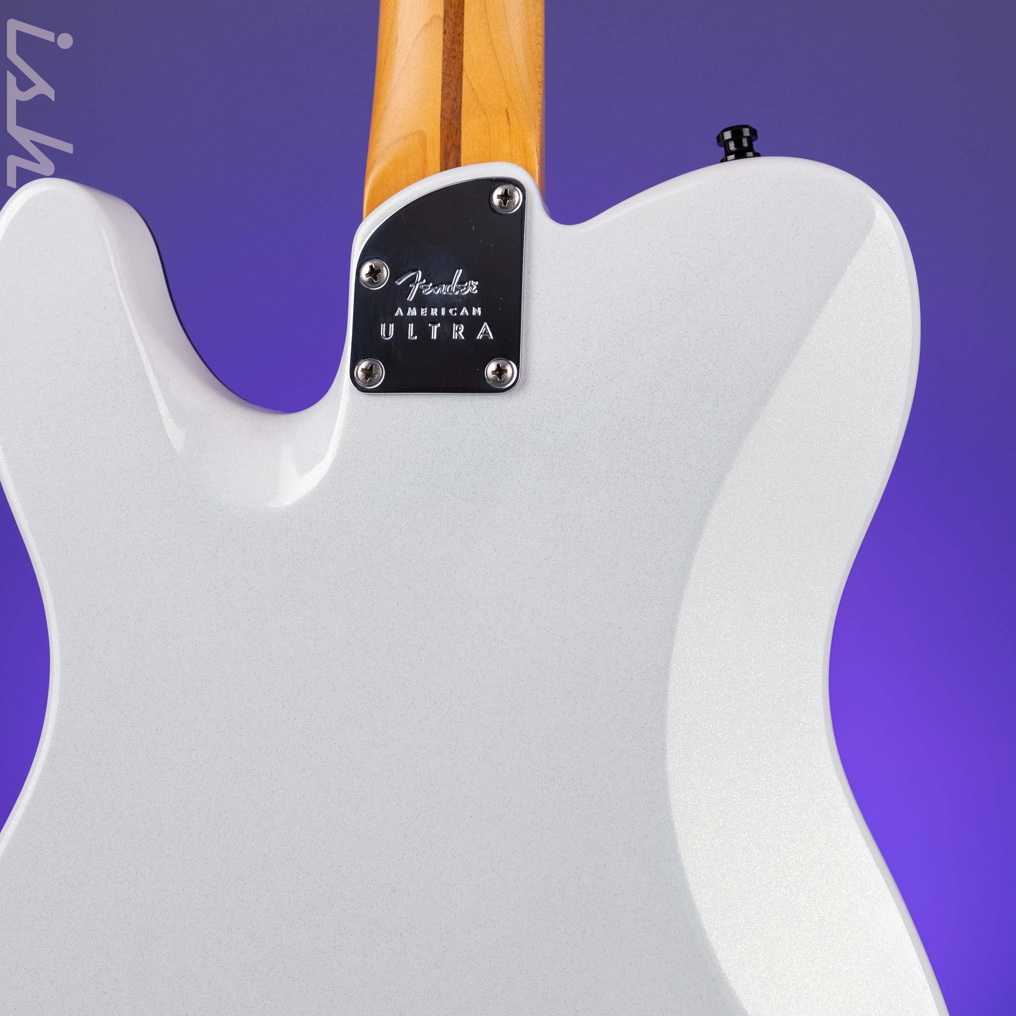 2020 Fender Tele American Ultra Artic Pearl - Image 9