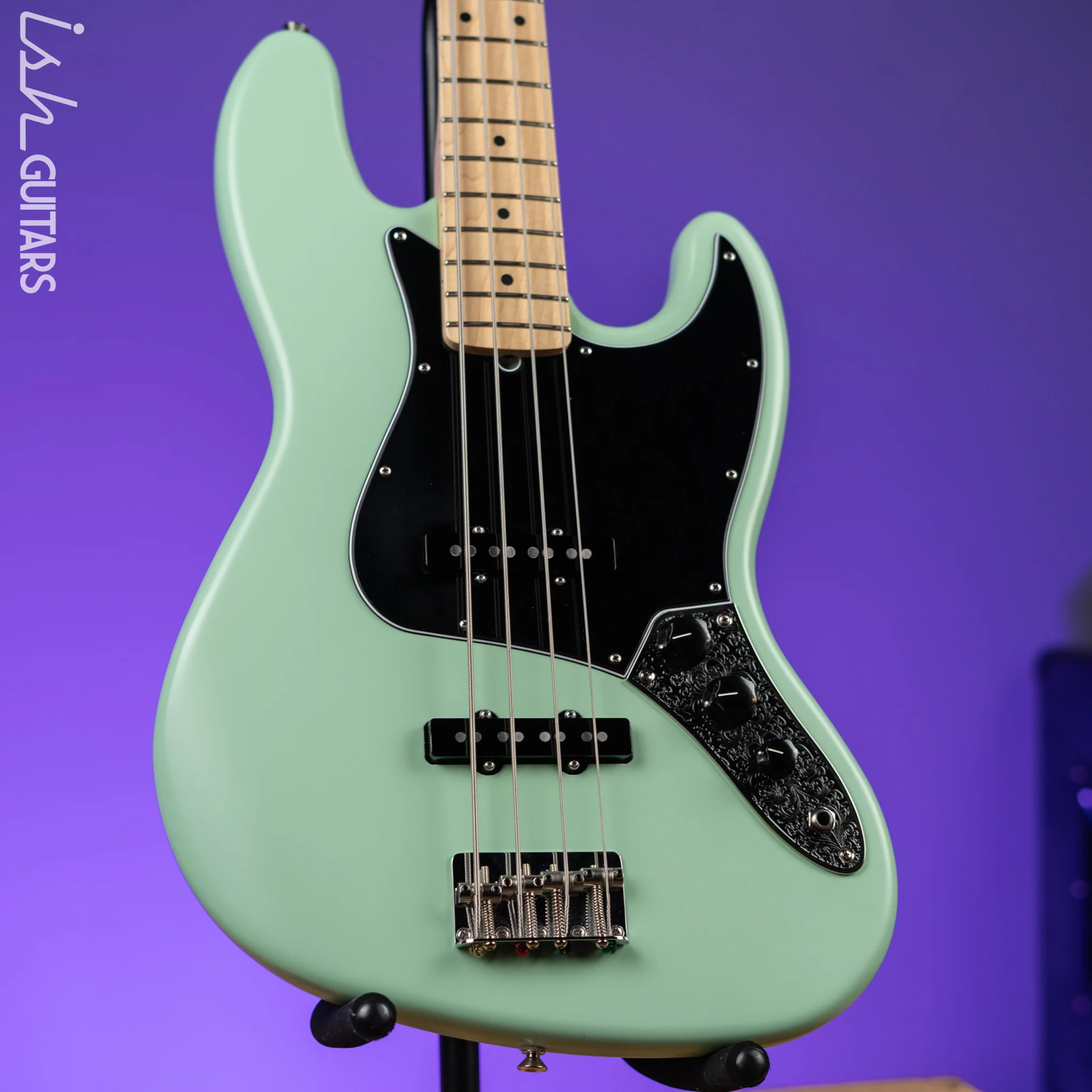 2021 Fender American Performer Jazz Bass Seafoam Green Satin