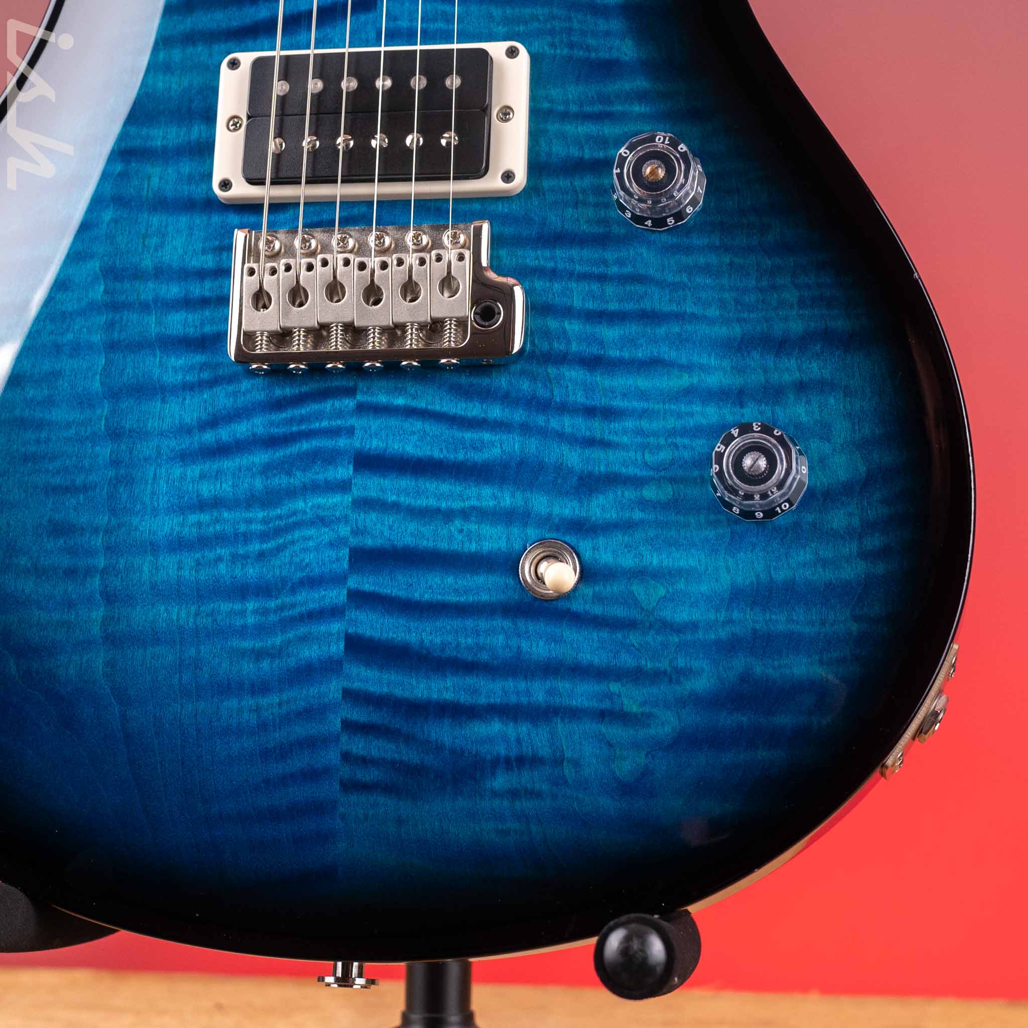 2021 PRS CE 24 Royal Blue Smokewrap - Image 4