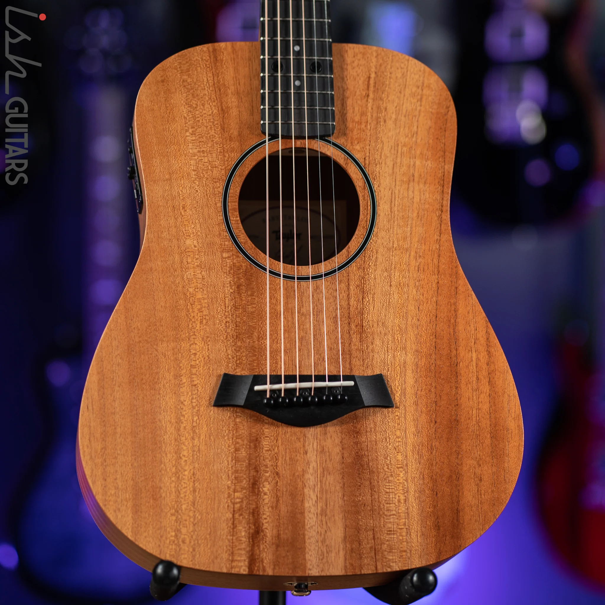 Taylor Baby Mahogany BT2e Acoustic-Electric Guitar Natural