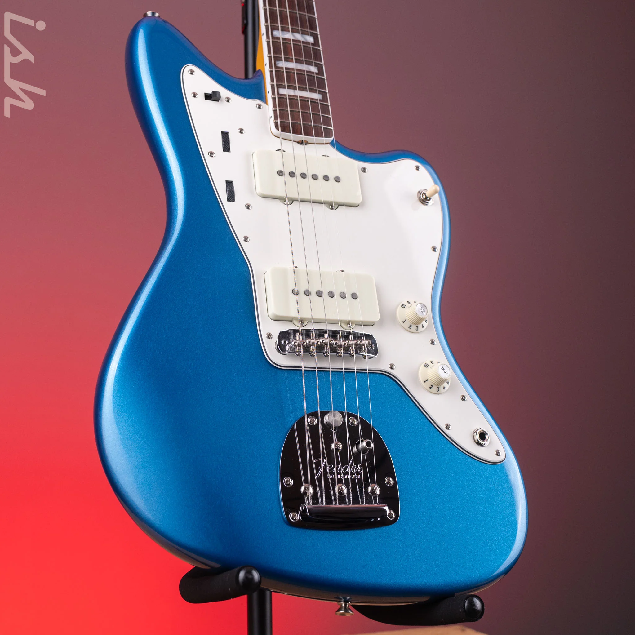 2023 Fender American Vintage II '66 Jazzmaster Lake Placid Blue