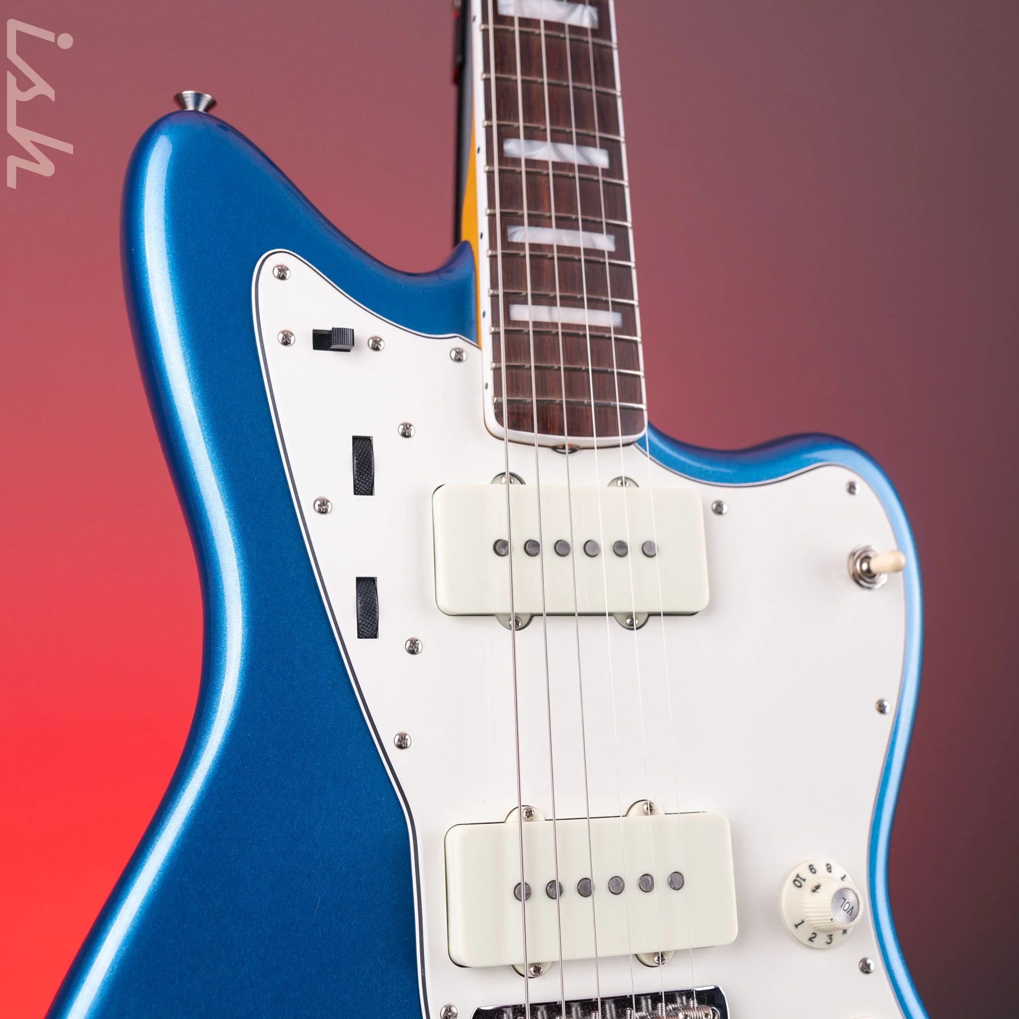 2023 Fender American Vintage II '66 Jazzmaster Lake Placid Blue - Image 4