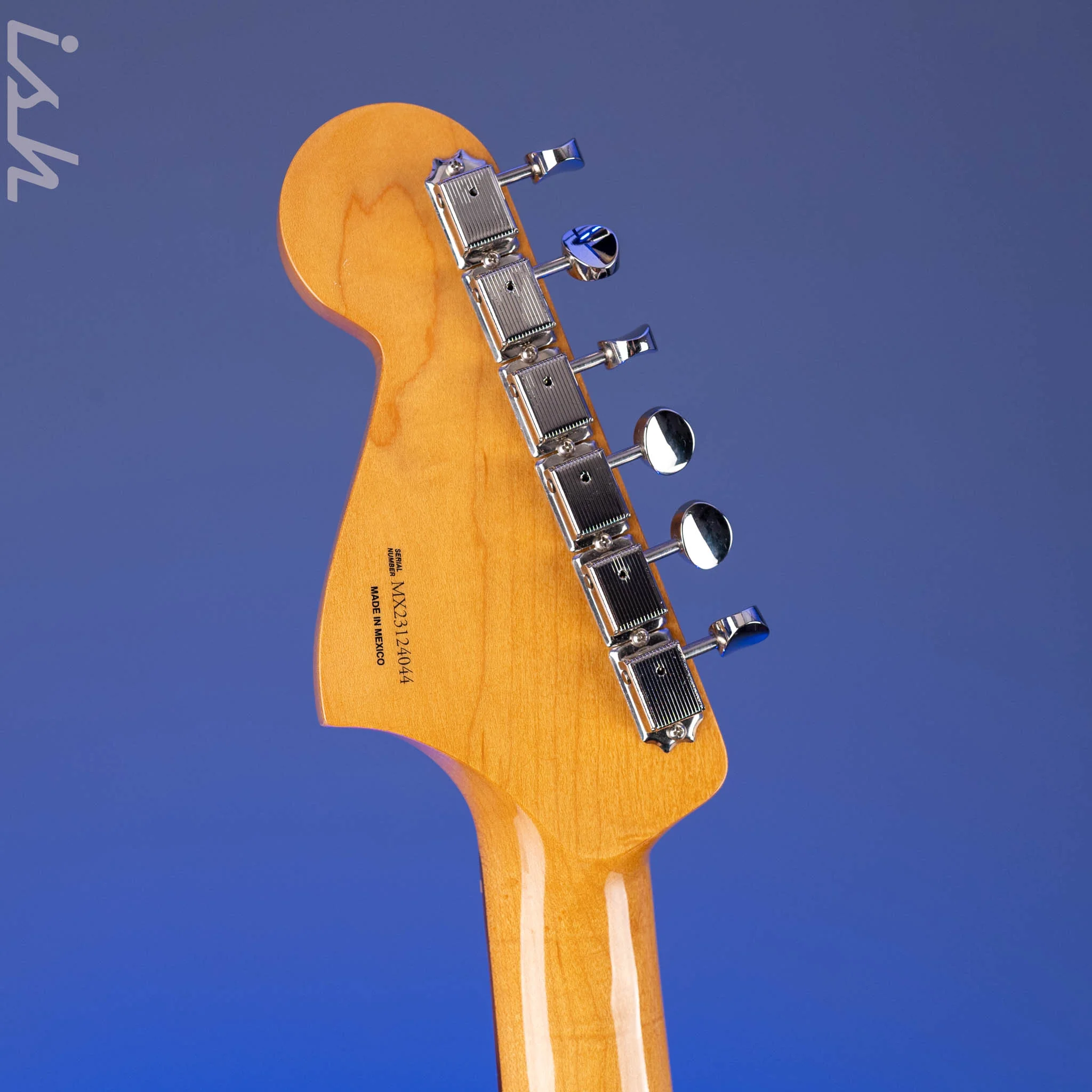 2023 Fender Bass VI Vintera Fiesta Red - Image 12